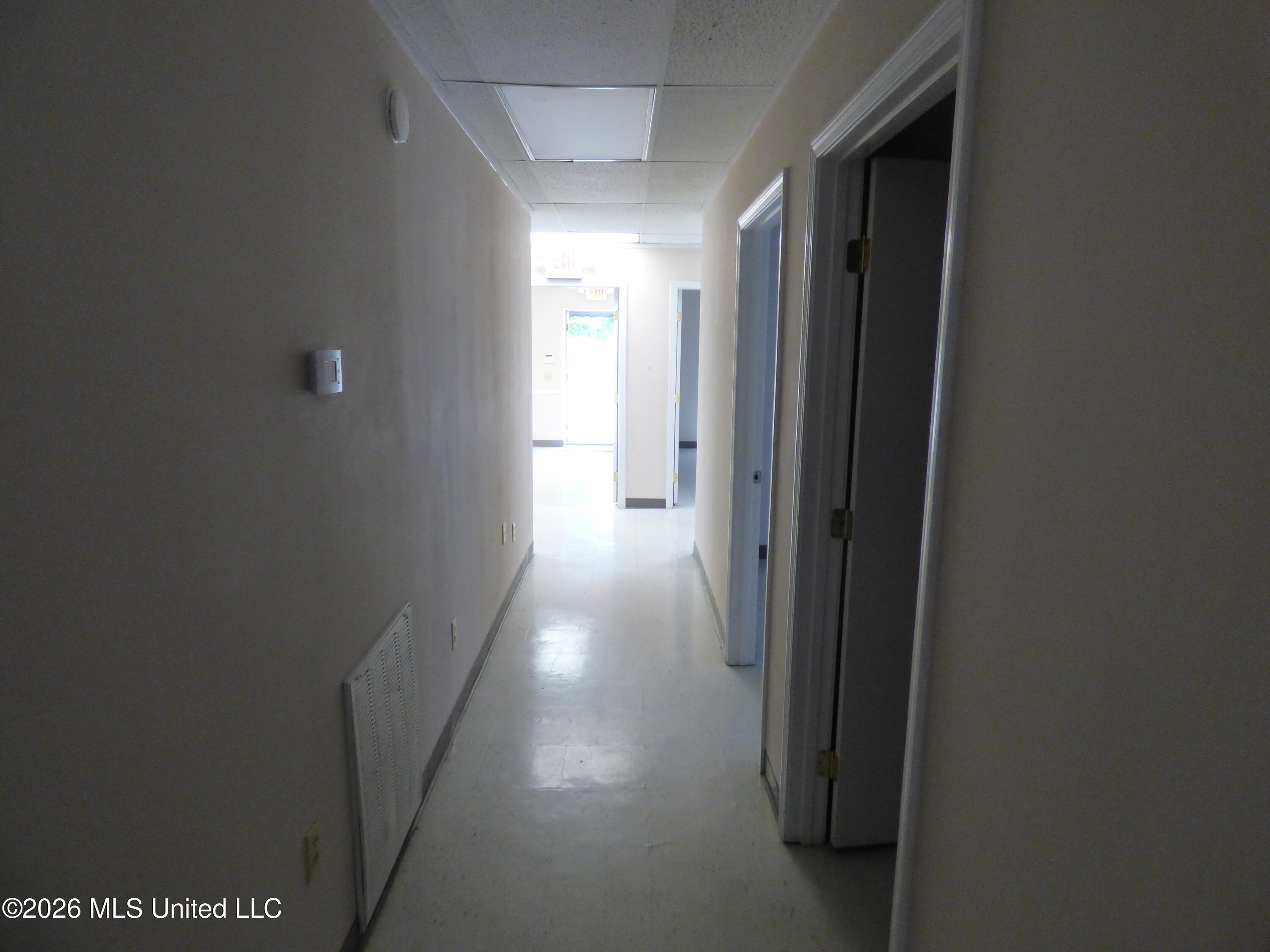 301 Apache Drive Property Photo 10
