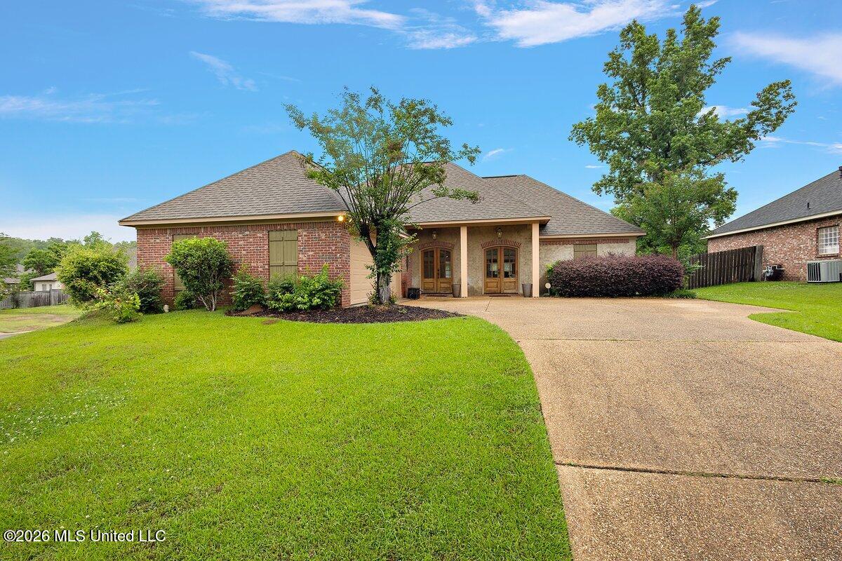 454 Pinebrook Circle Property Photo 1
