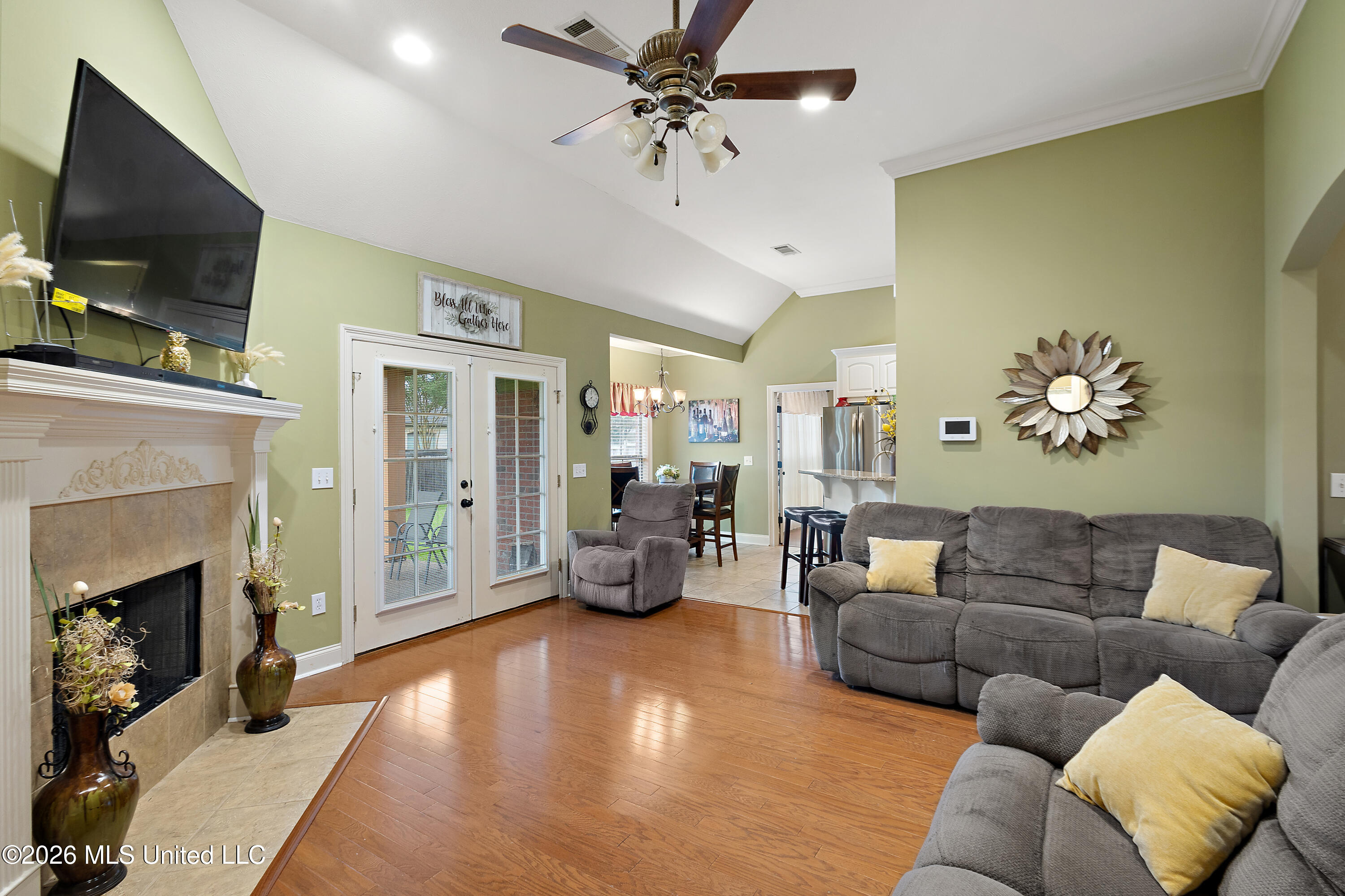 454 Pinebrook Circle Property Photo 15