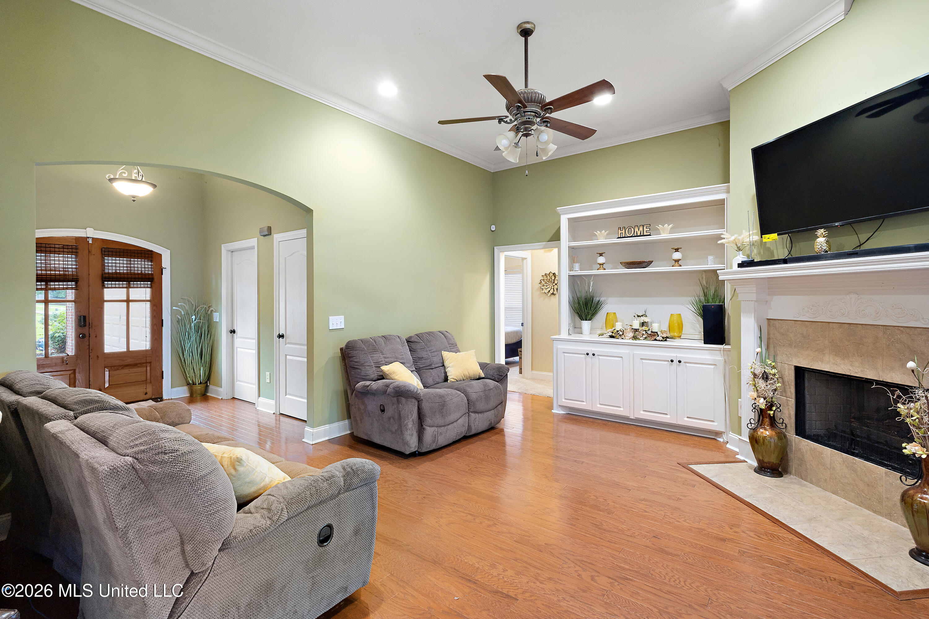 454 Pinebrook Circle Property Photo 16