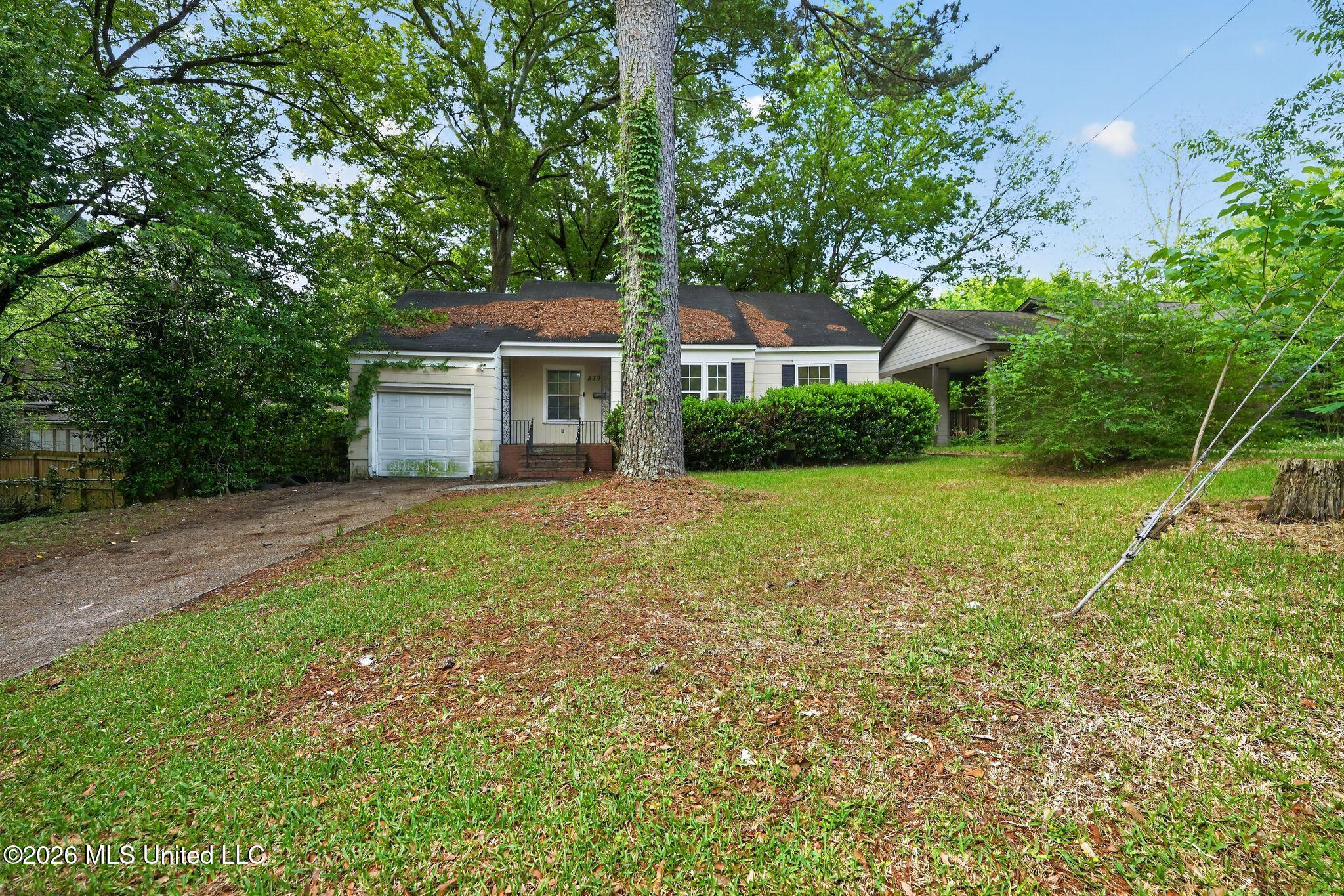 339 Audubon Place Property Photo 1