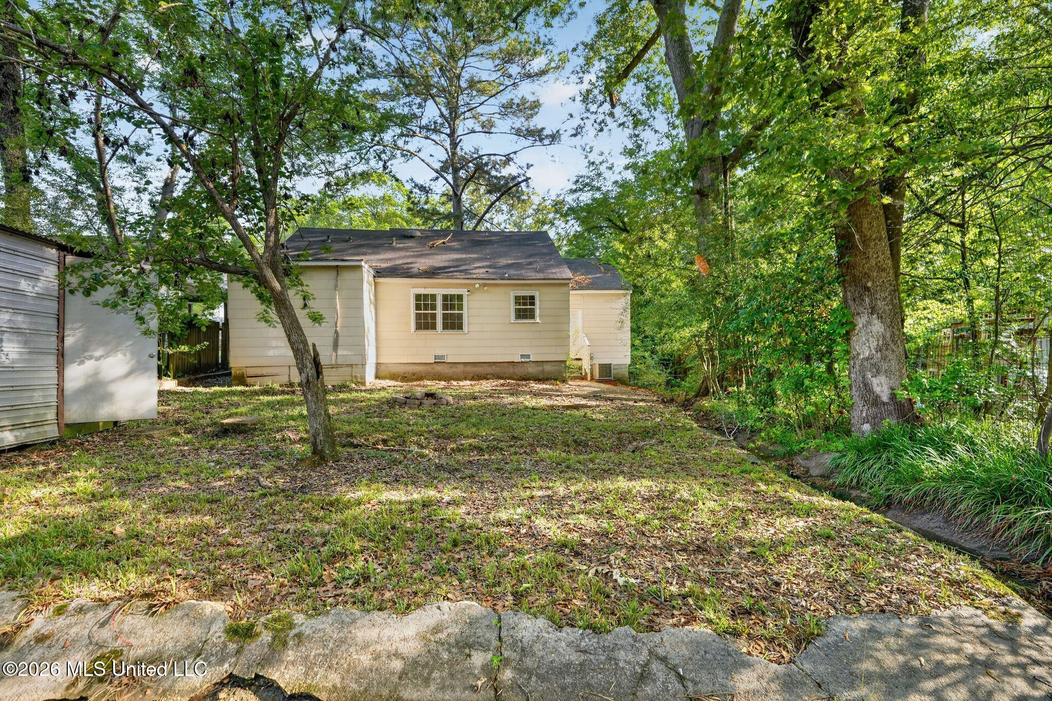 339 Audubon Place Property Photo 5