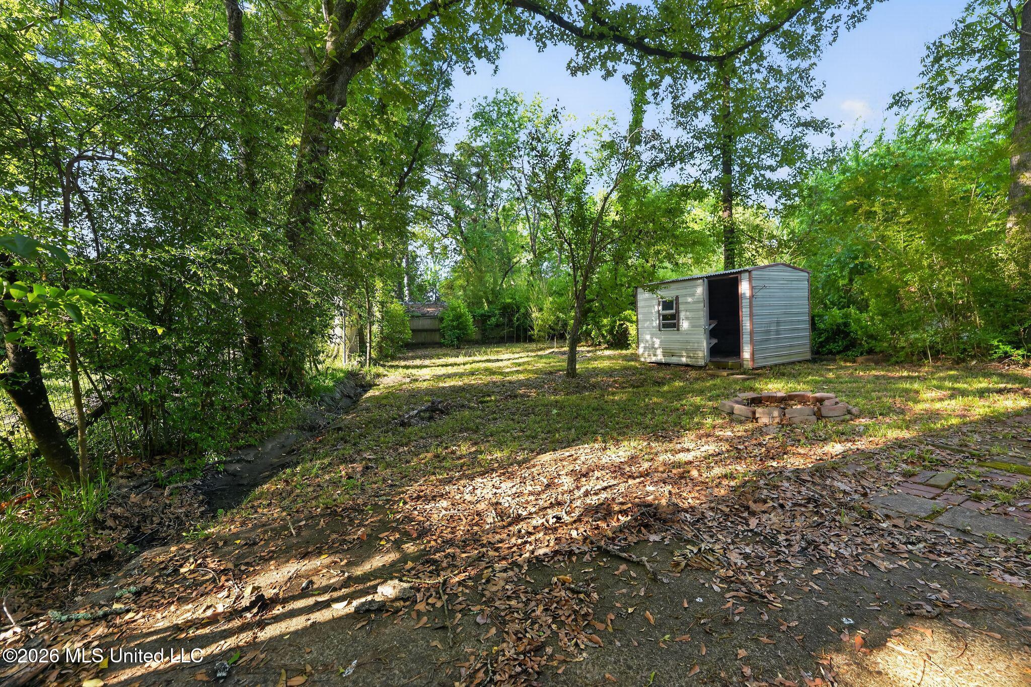 339 Audubon Place Property Photo 7
