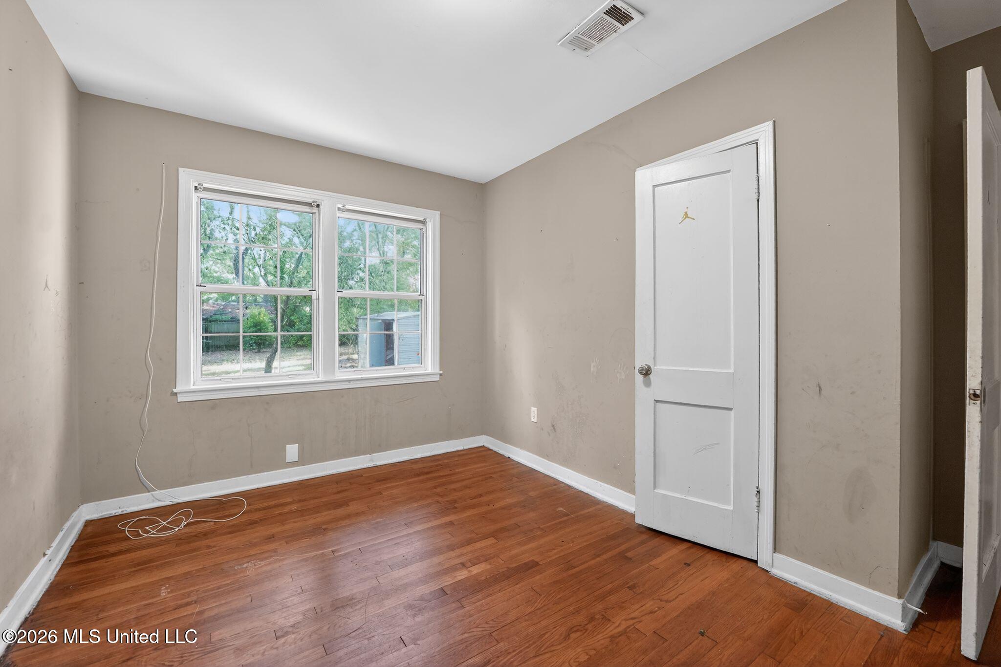 339 Audubon Place Property Photo 12