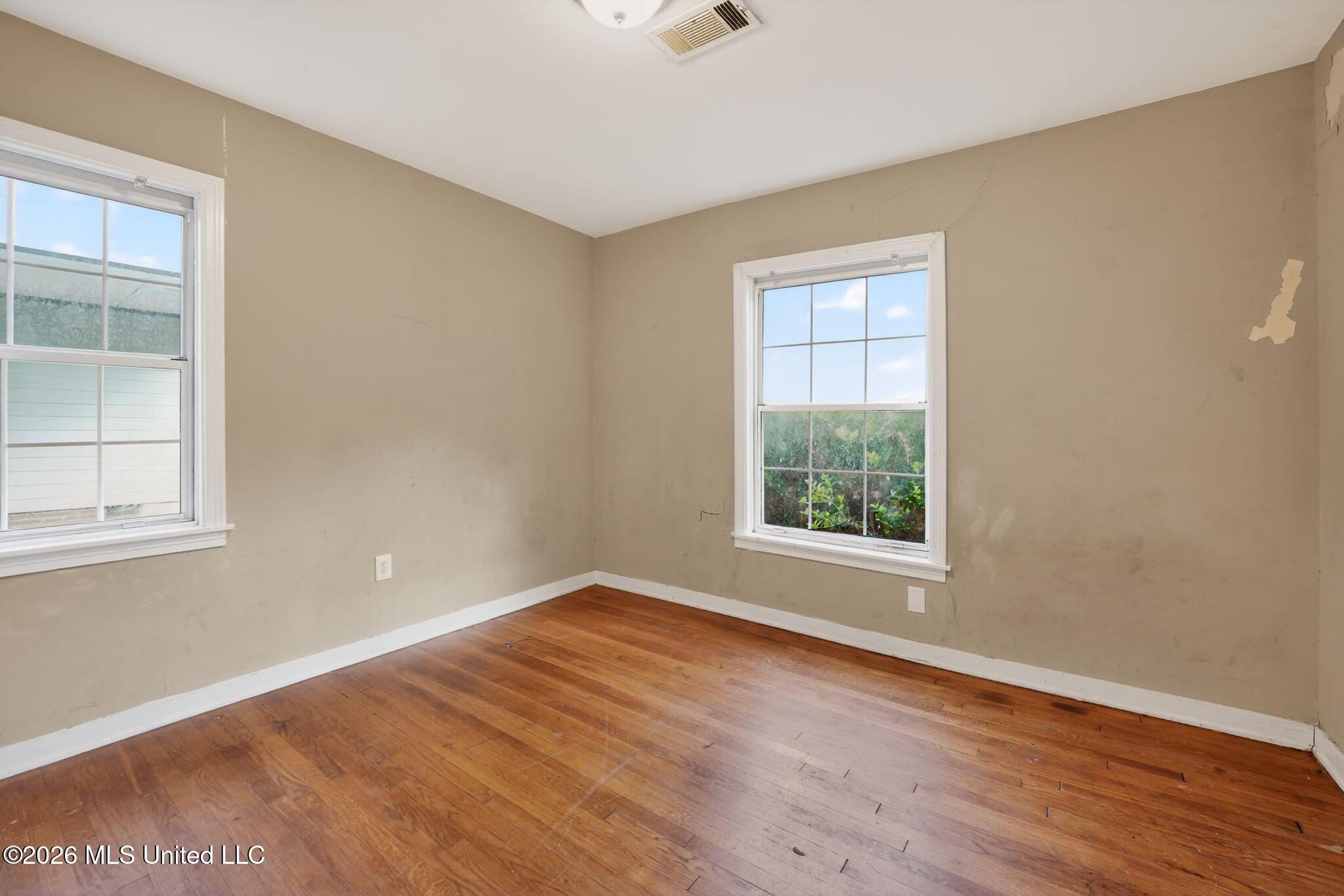 339 Audubon Place Property Photo 15