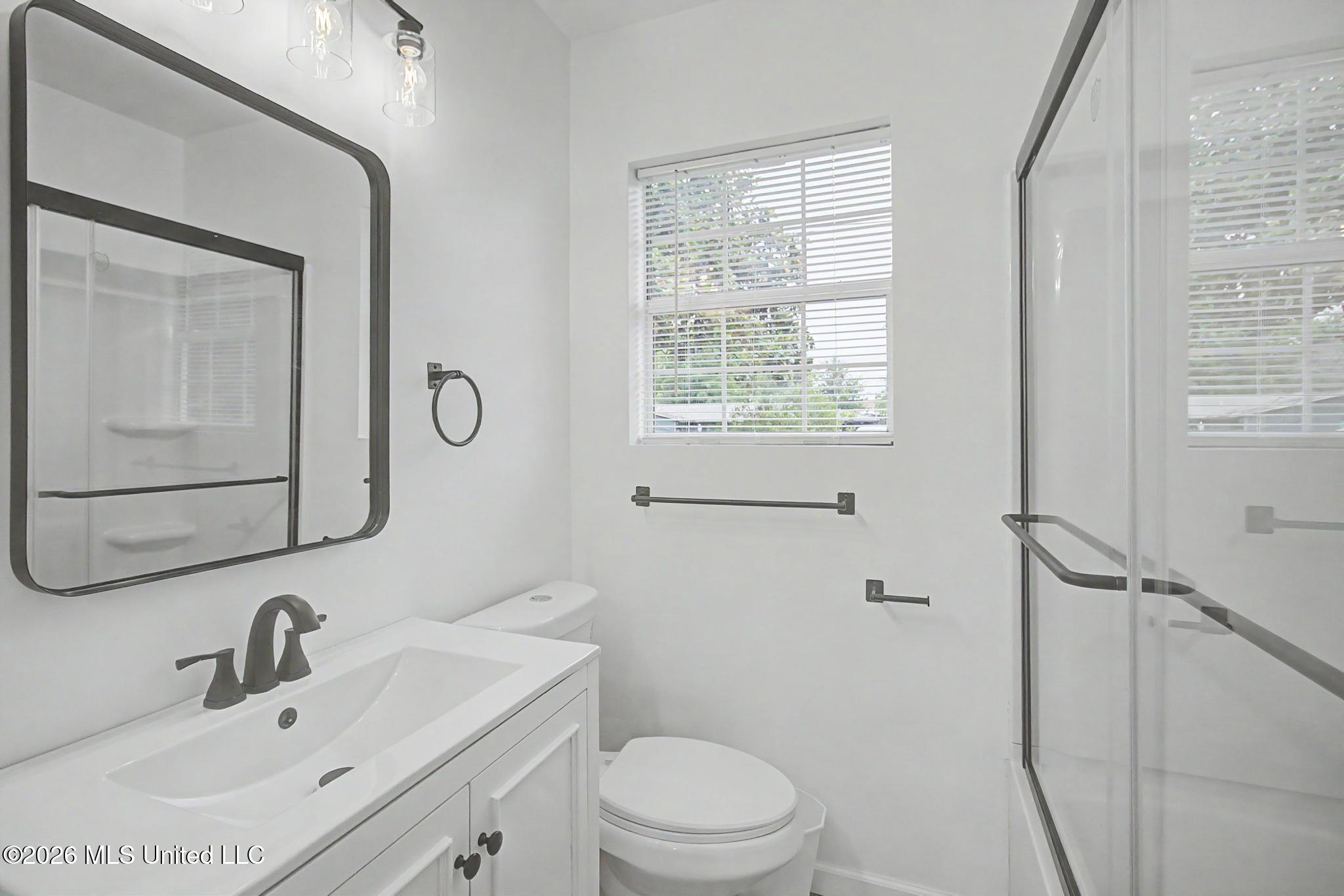 1777 Vaughn Street Property Photo 5