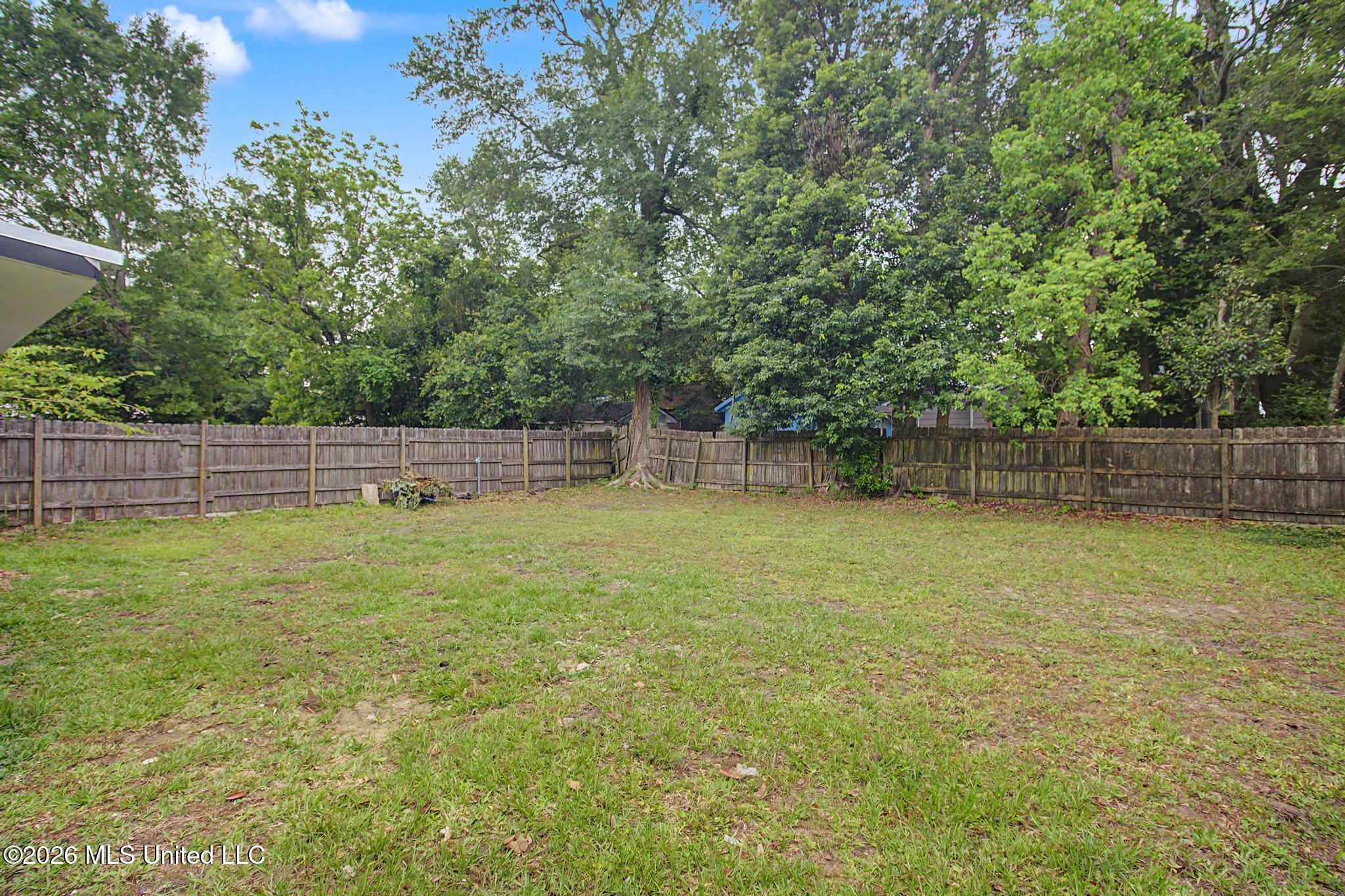 1777 Vaughn Street Property Photo 15