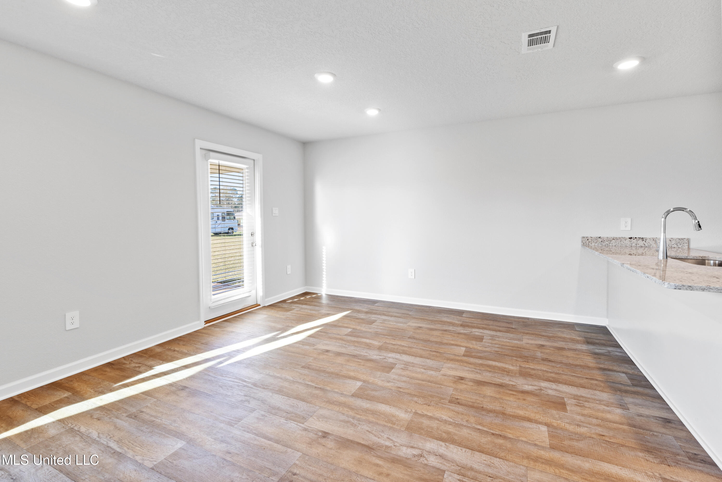 18 Crown Drive Property Photo 18