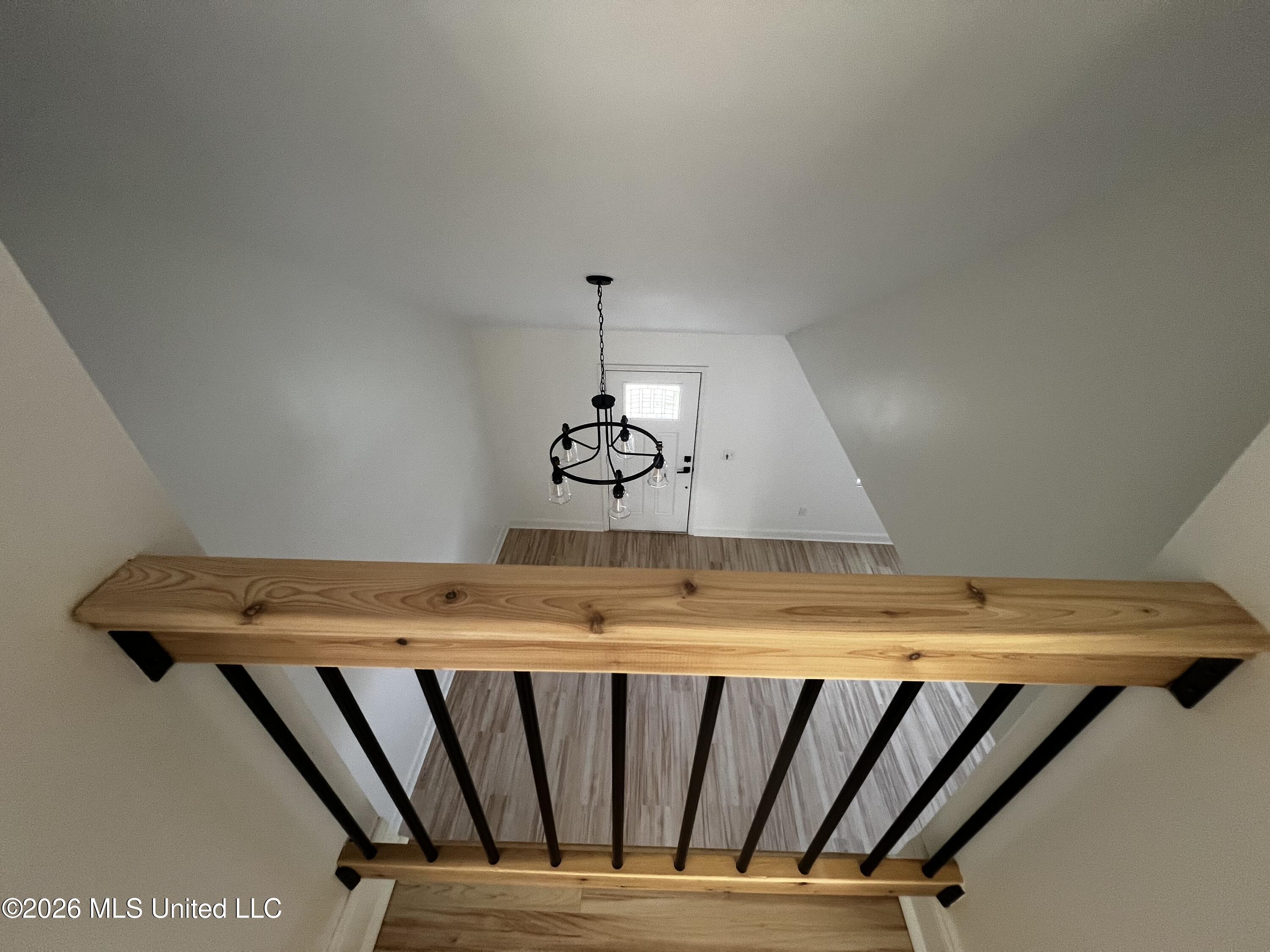 1255 E County Line Property Photo 13