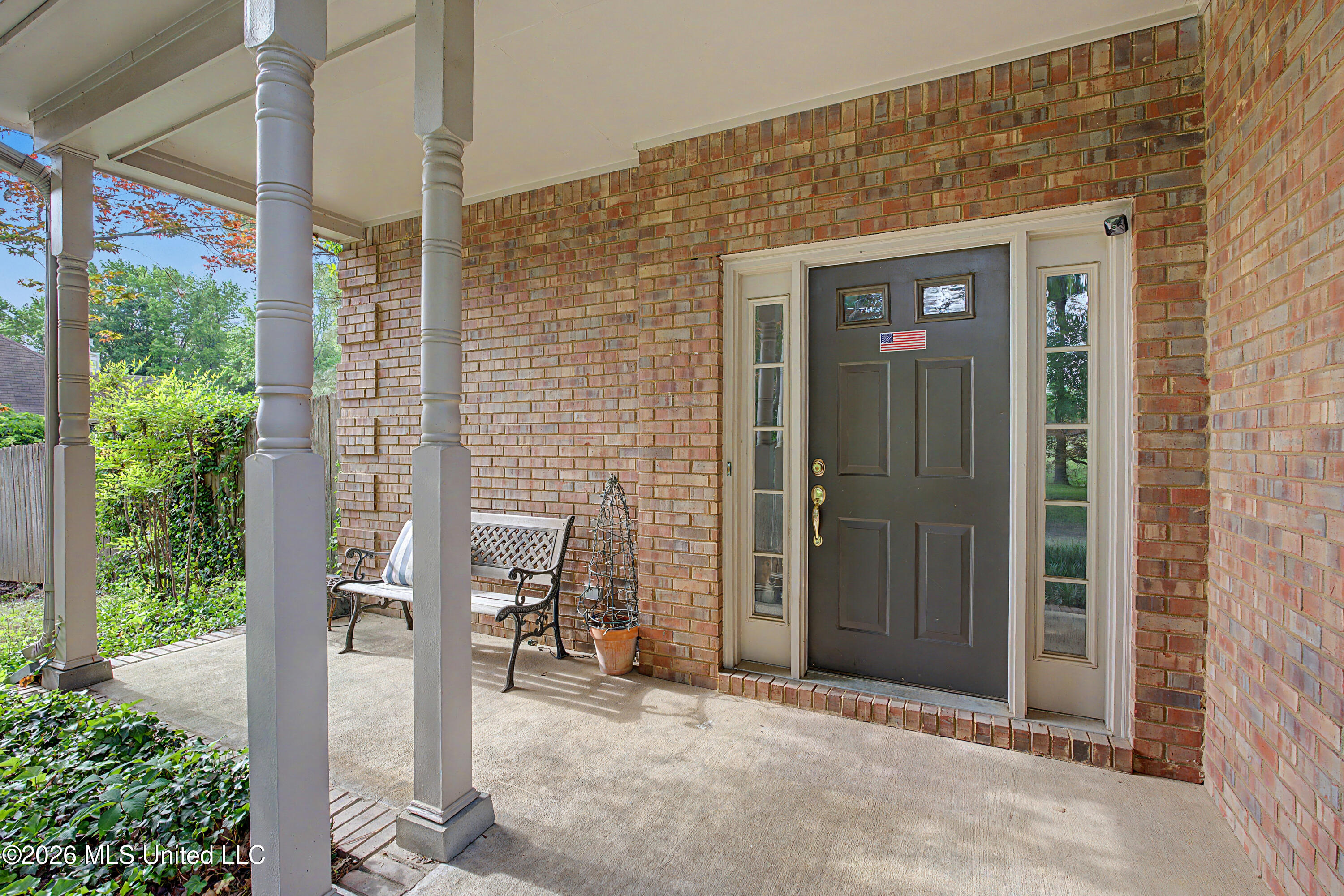 2110 Tall Tree Drive Property Photo 7