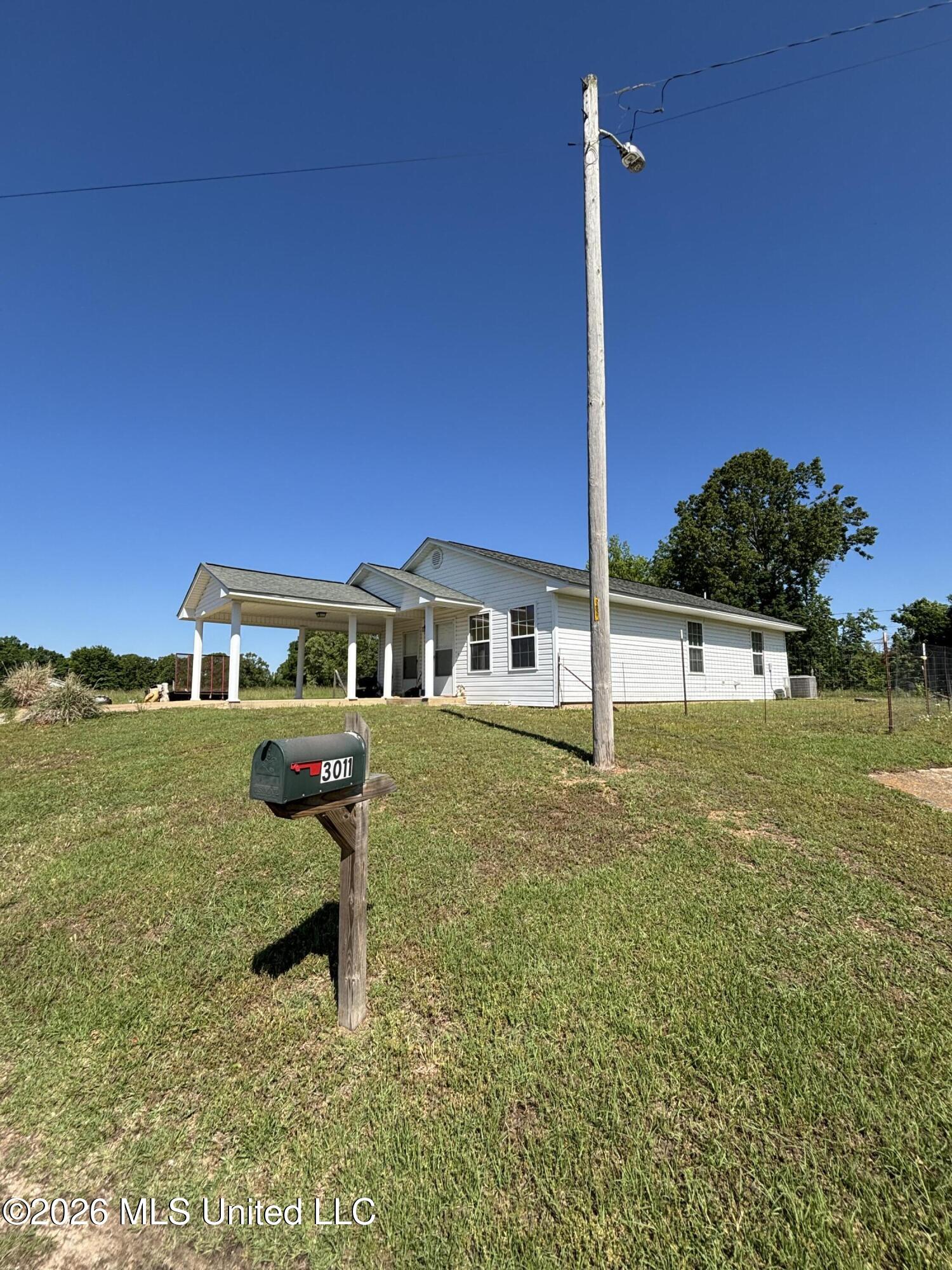 3011 County Road 204 Property Photo 3