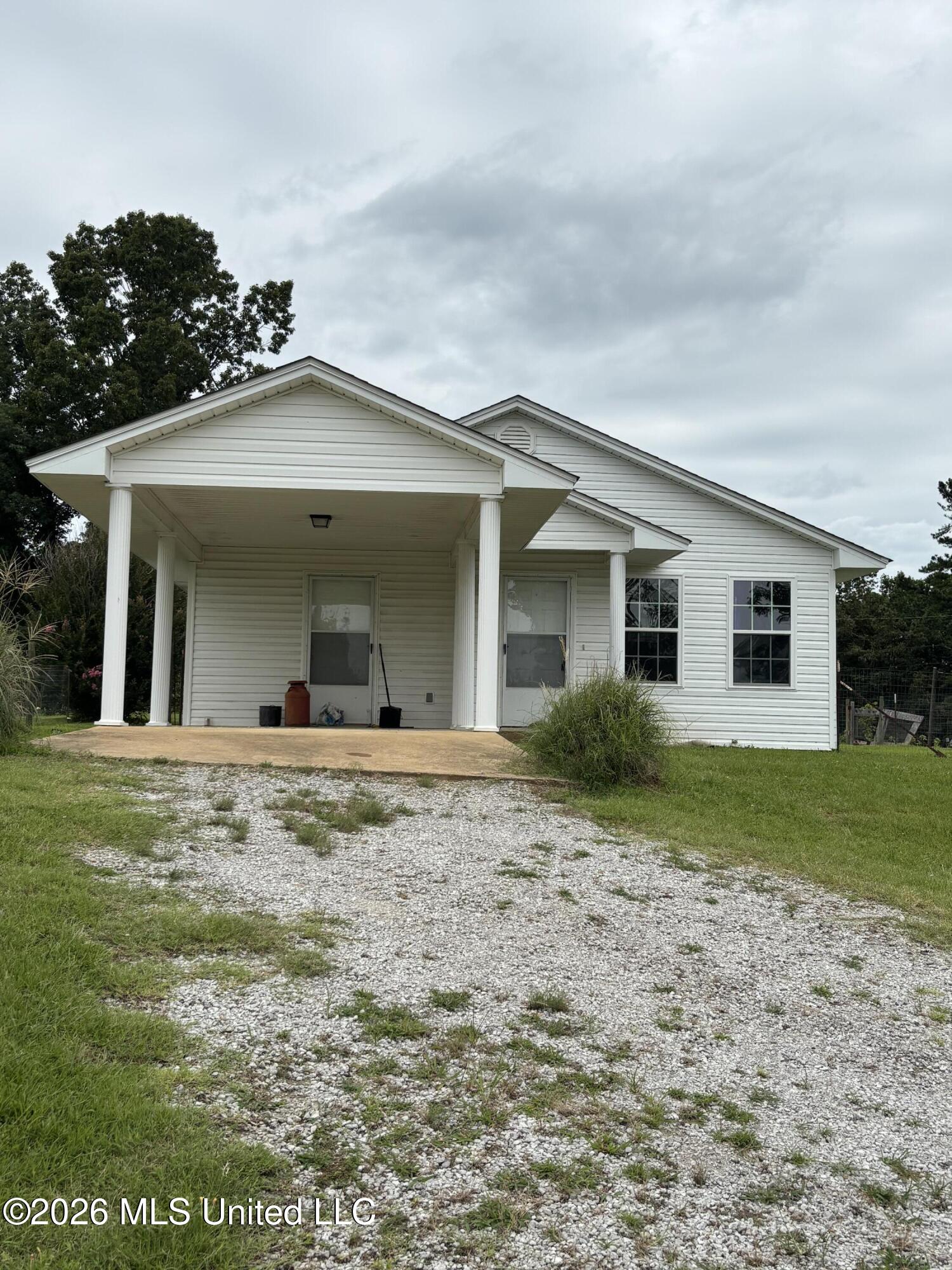 3011 County Road 204 Property Photo 4
