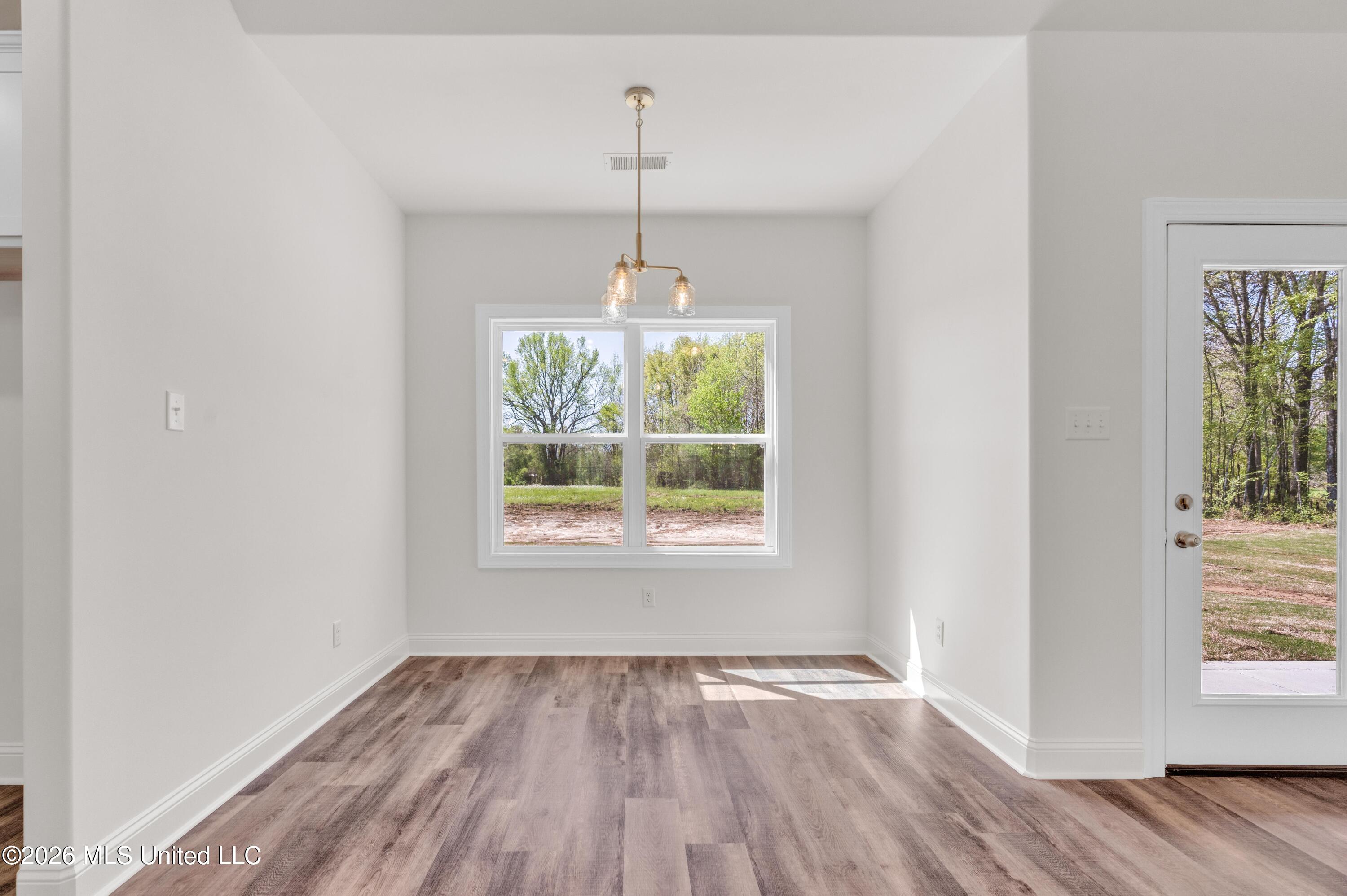 347 Centerline Roper Lp Property Photo 10