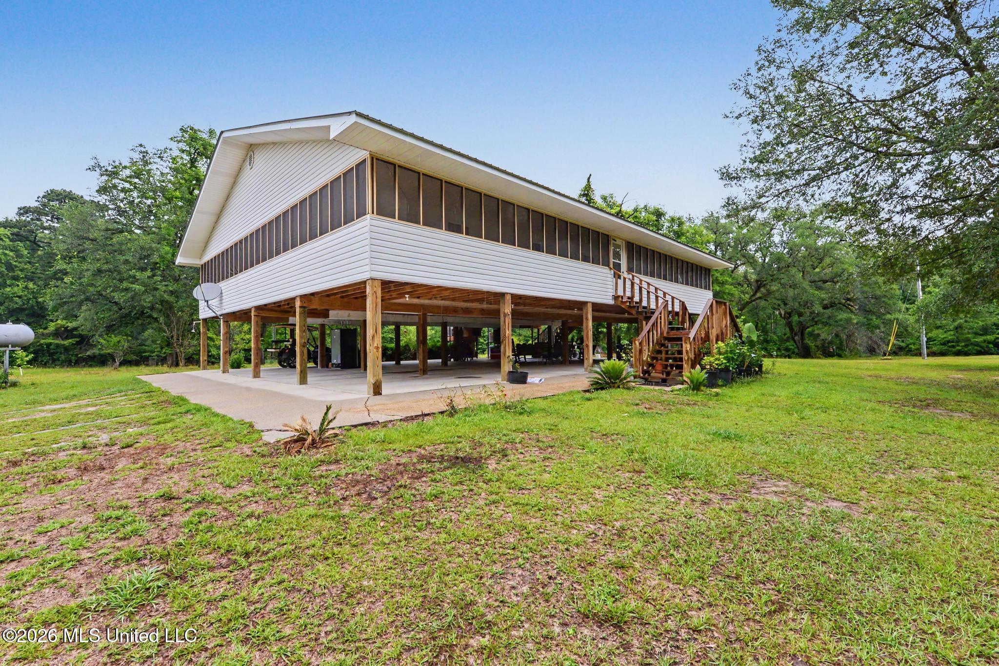 4219 Merrill Road Property Photo 2
