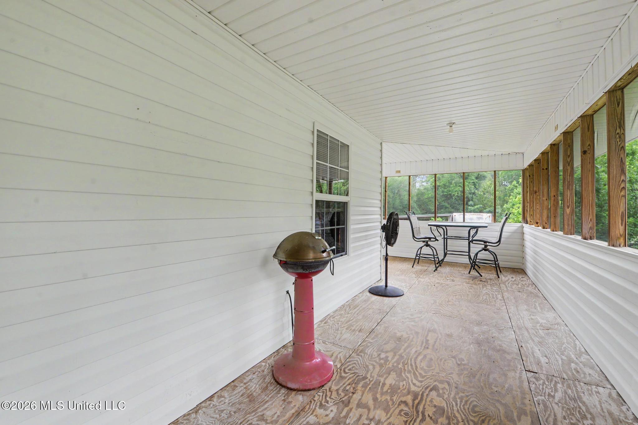 4219 Merrill Road Property Photo 4