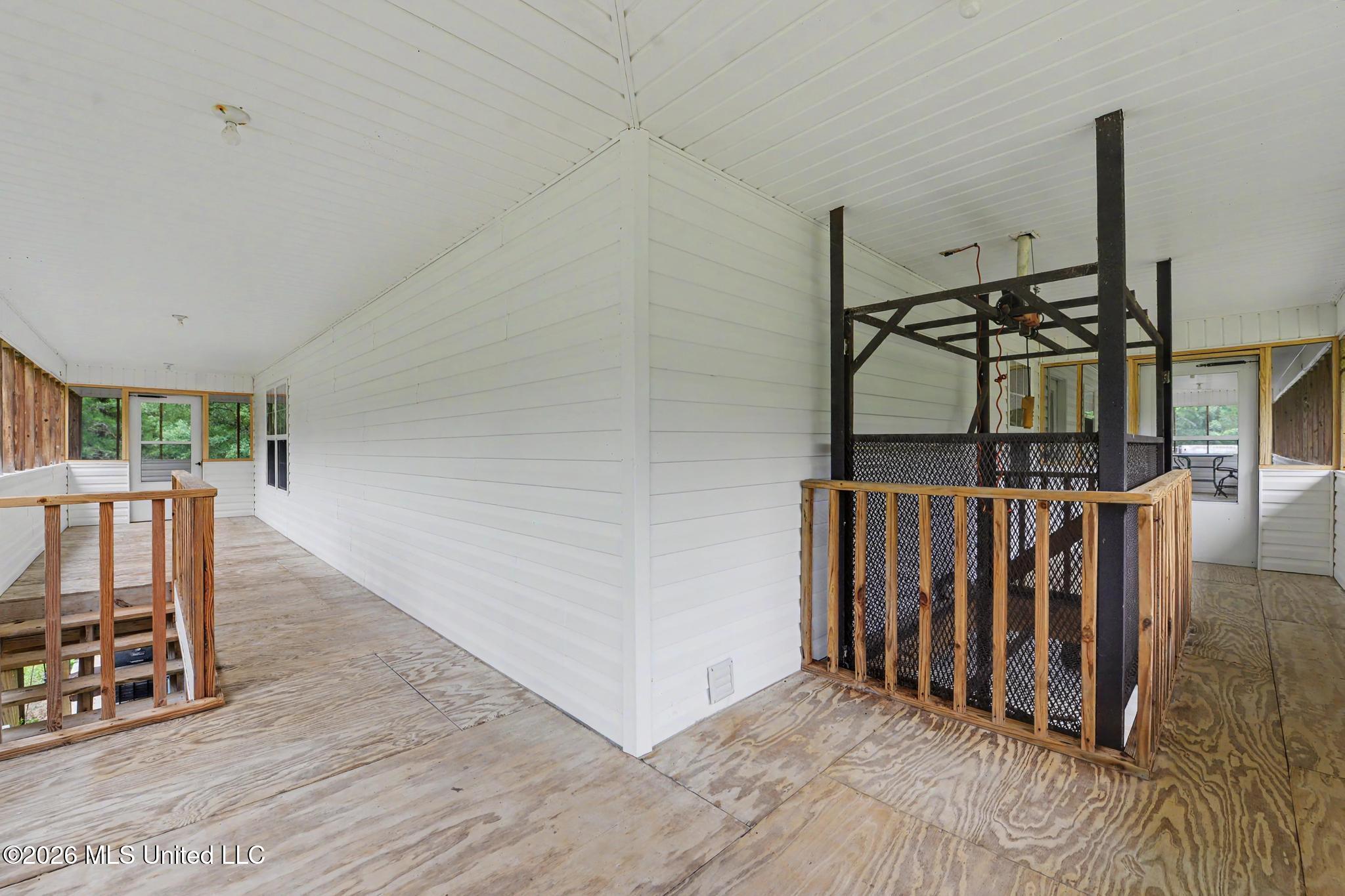 4219 Merrill Road Property Photo 5