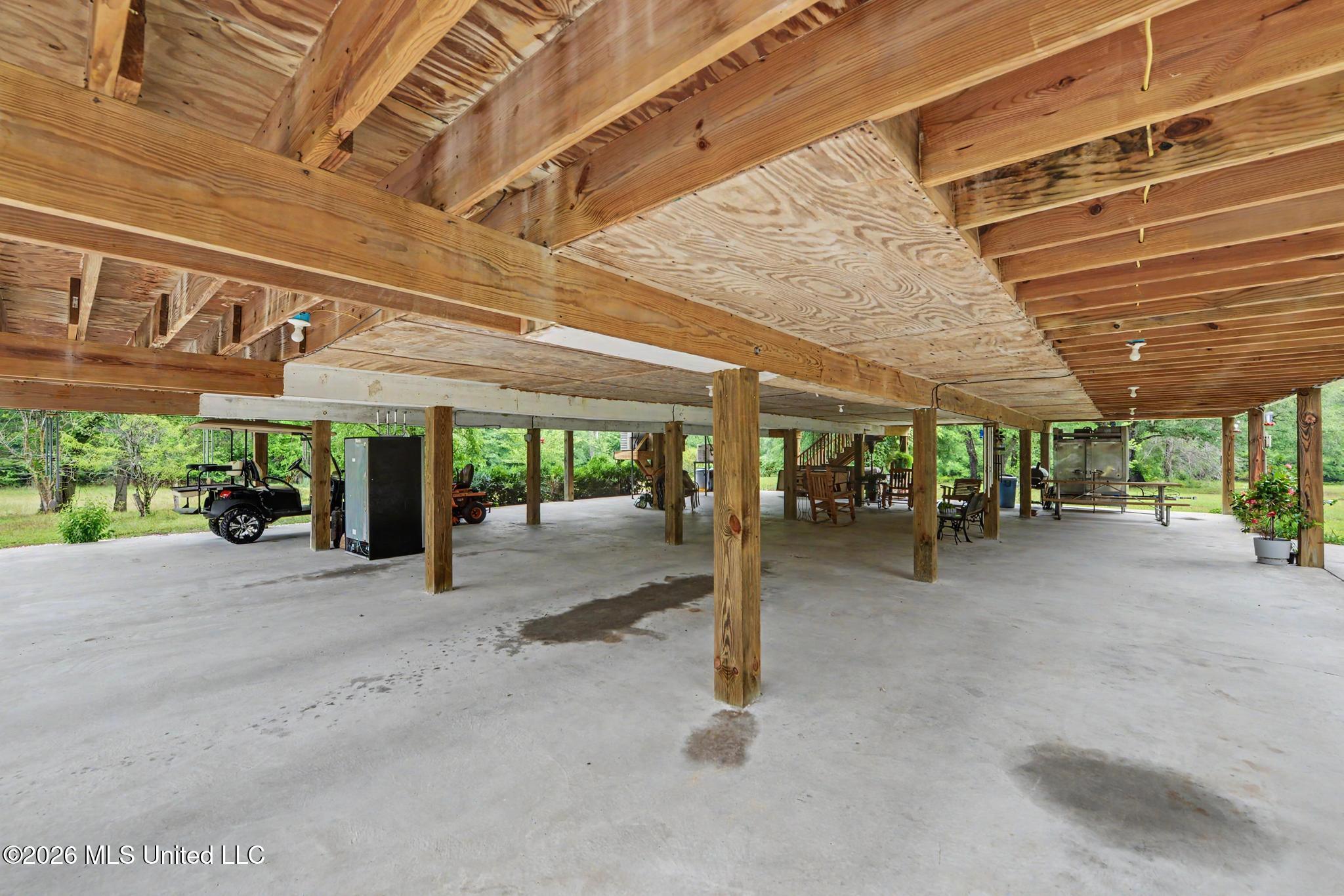 4219 Merrill Road Property Photo 25