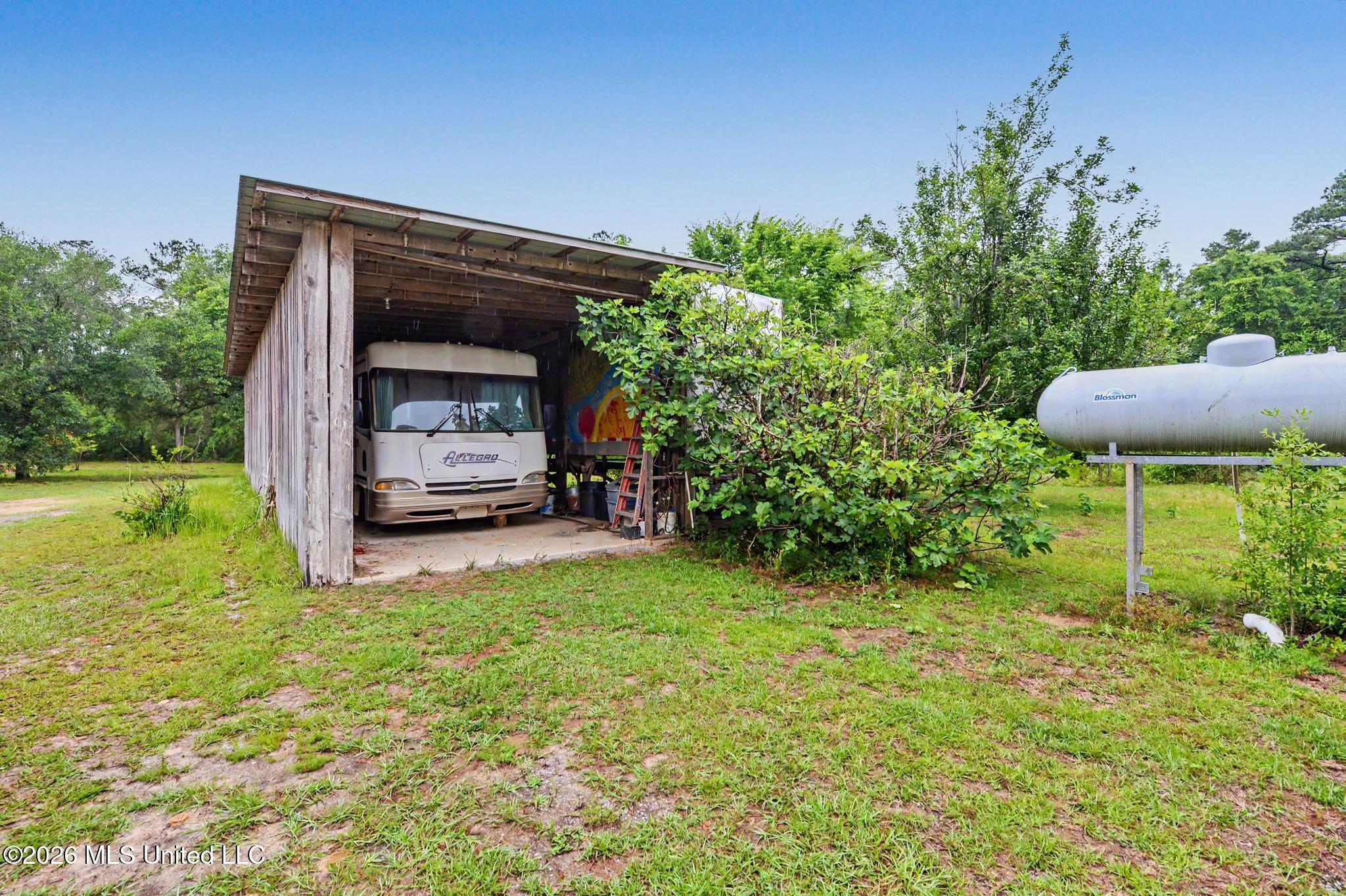 4219 Merrill Road Property Photo 30