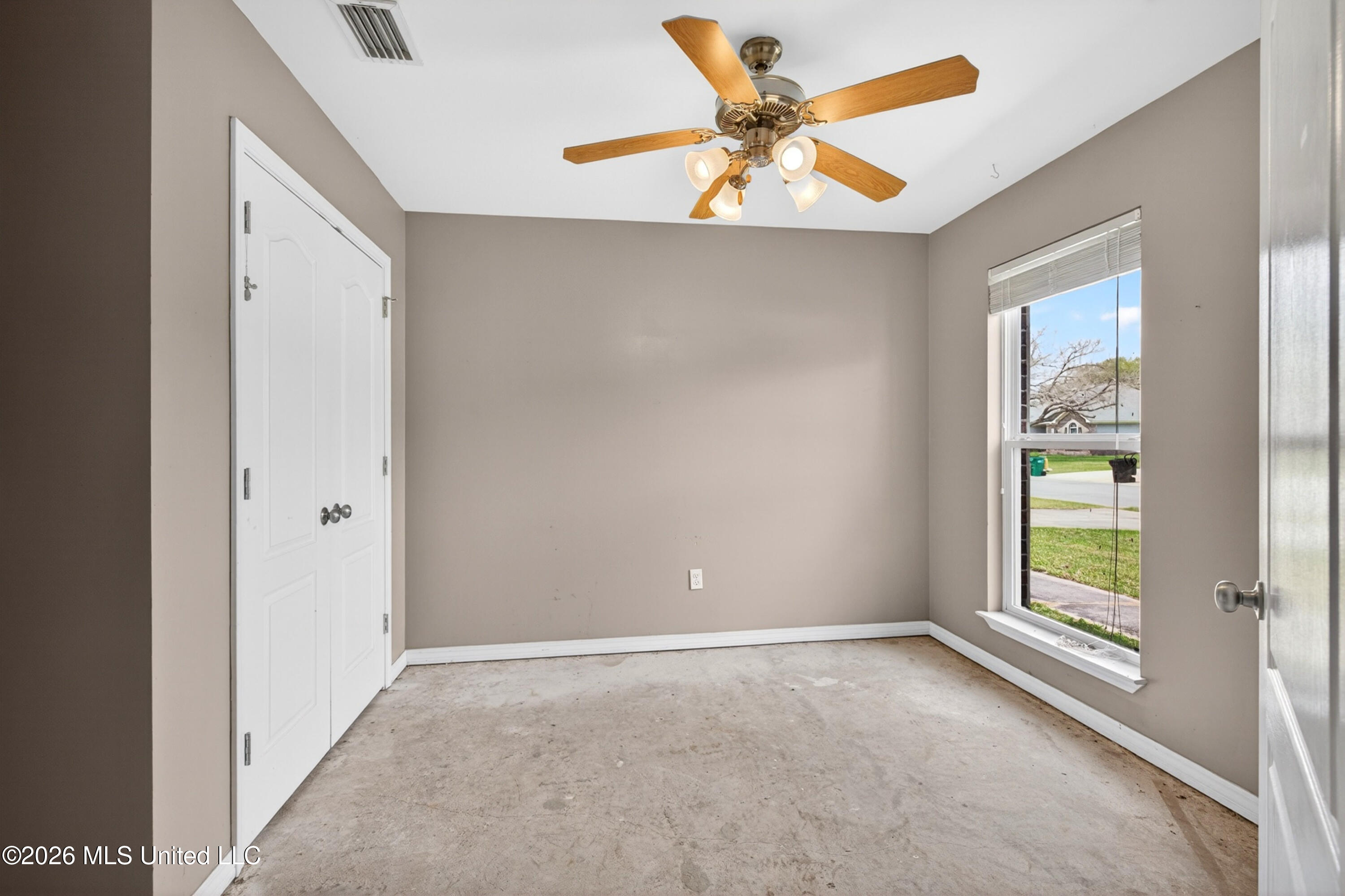 14905 Nassau Drive Property Photo 29