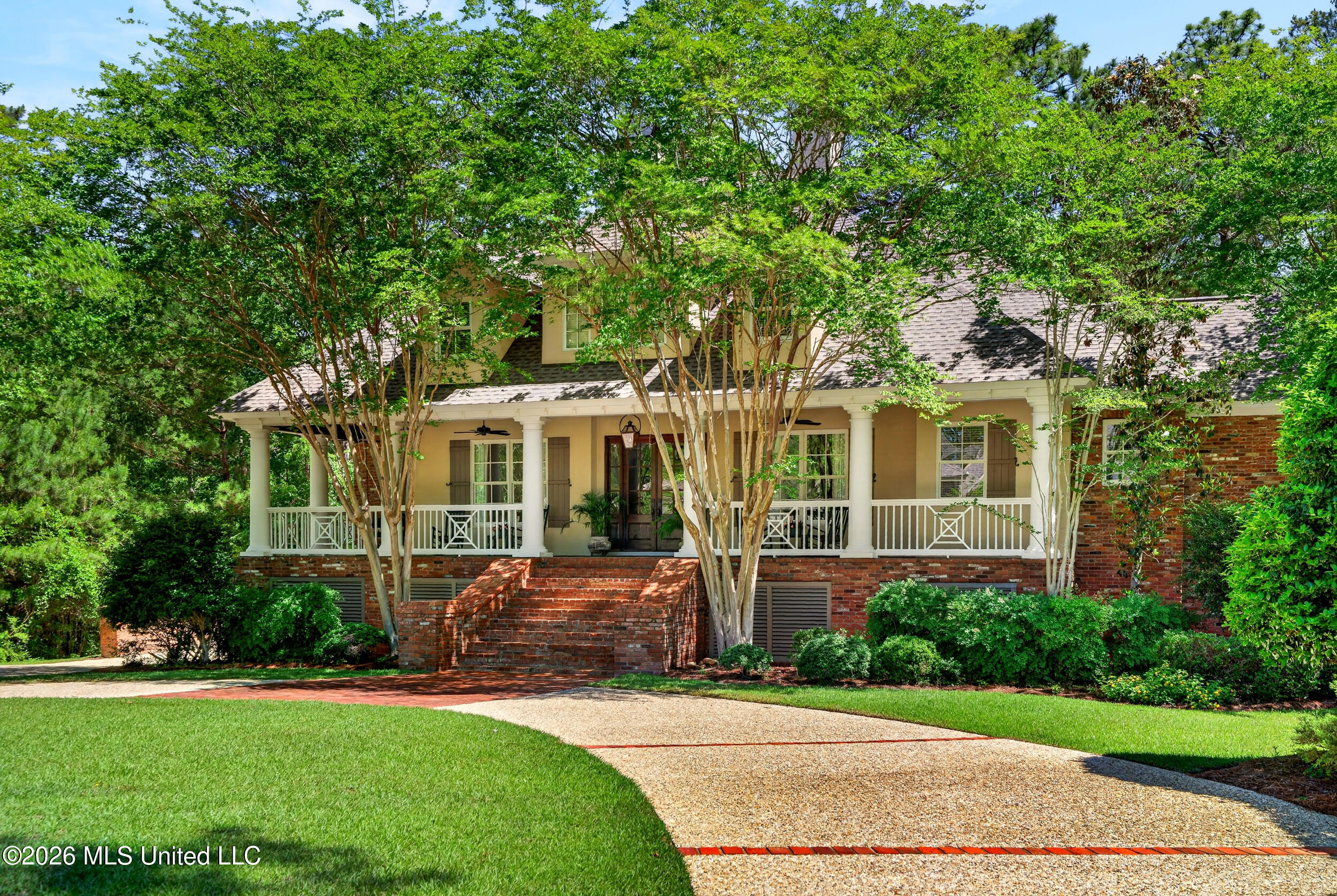 40 Marais Ridge Property Photo 4