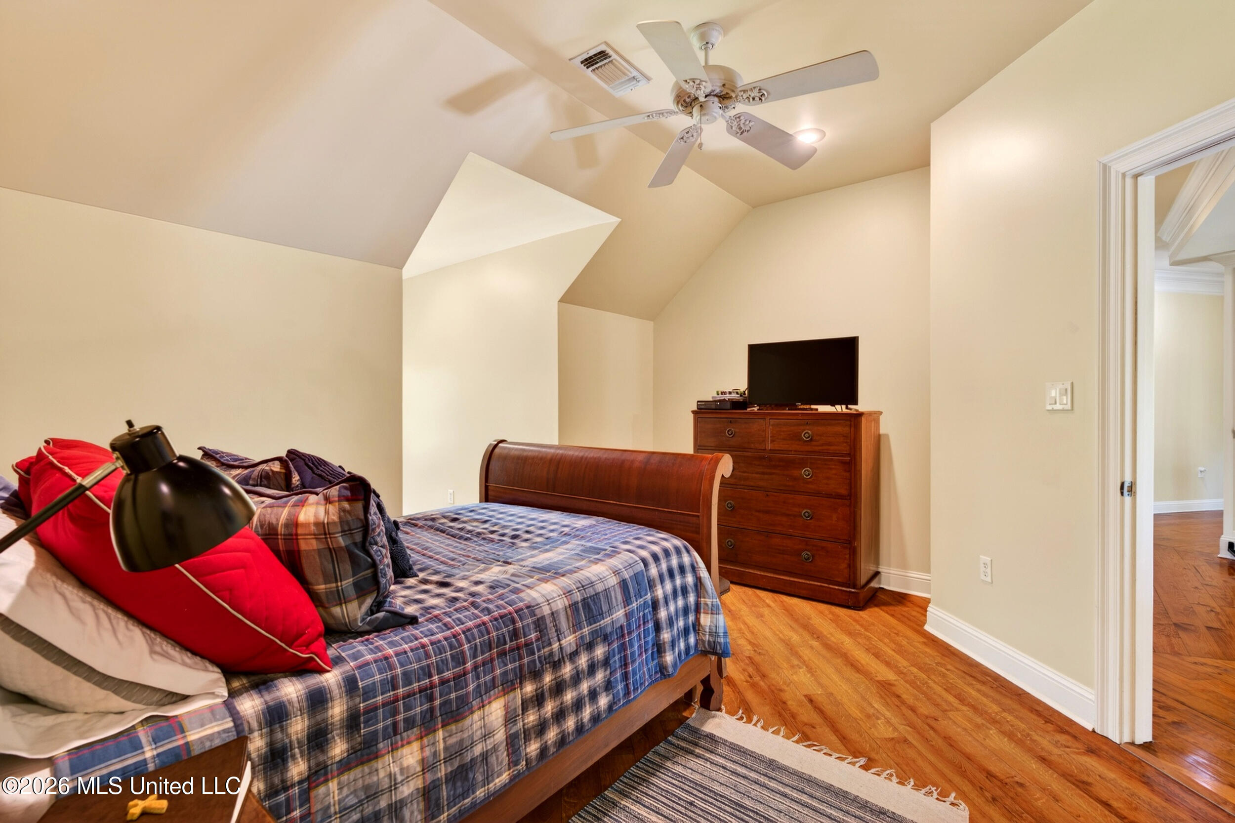 40 Marais Ridge Property Photo 55