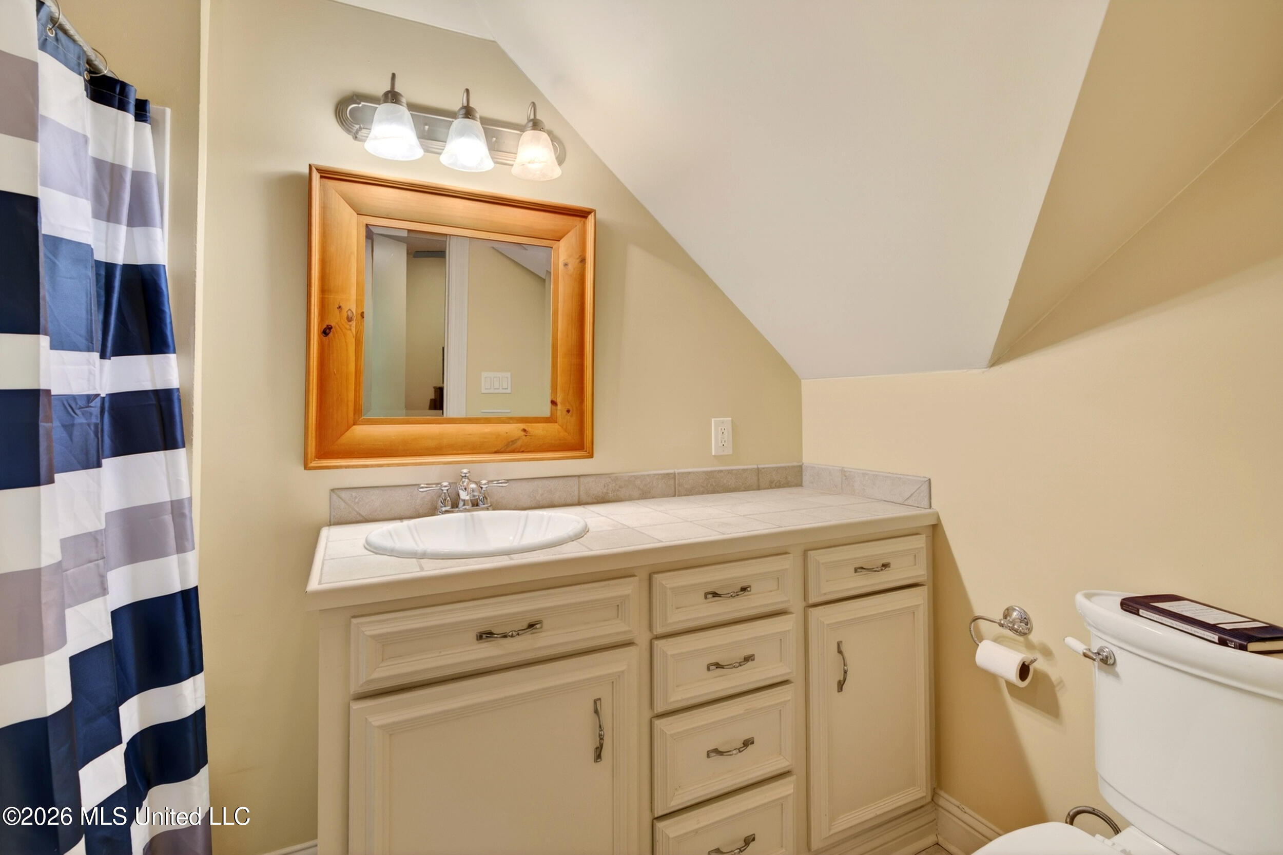 40 Marais Ridge Property Photo 56