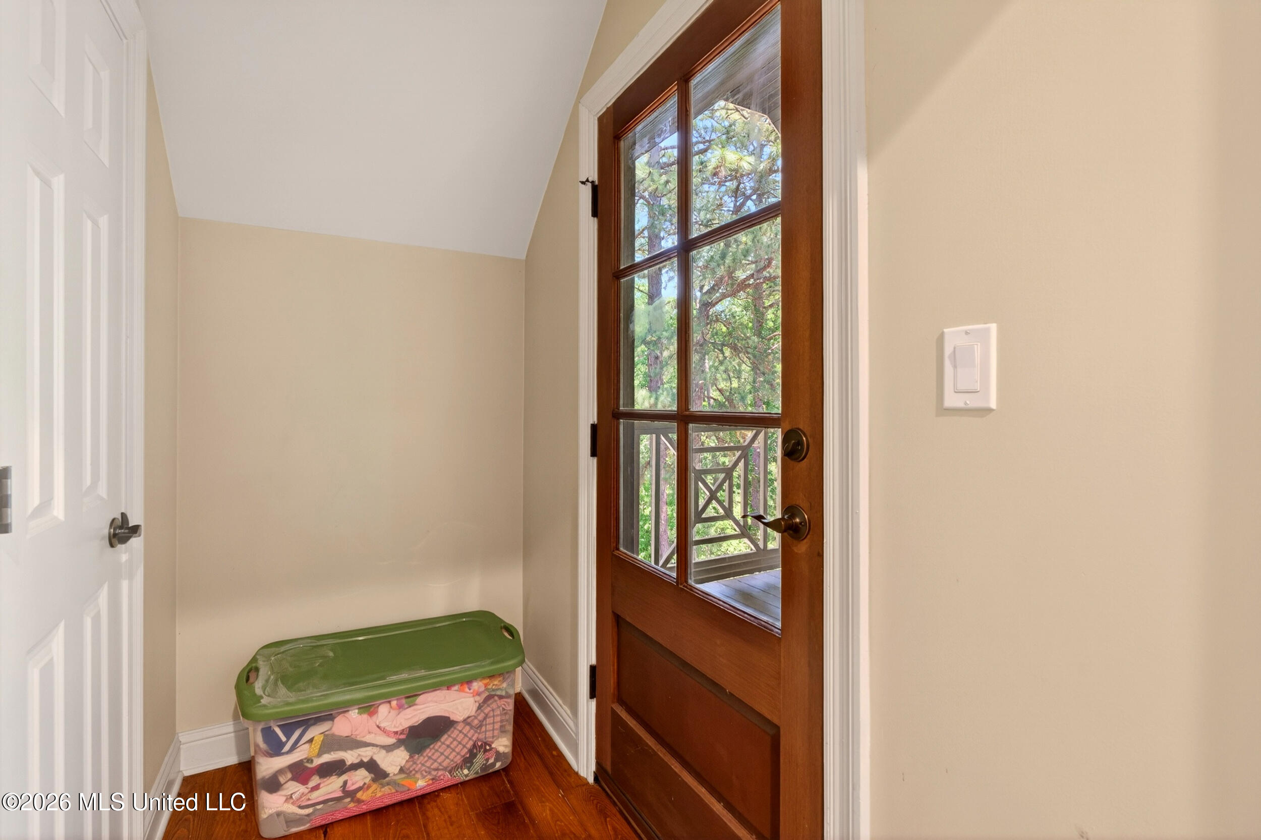 40 Marais Ridge Property Photo 64