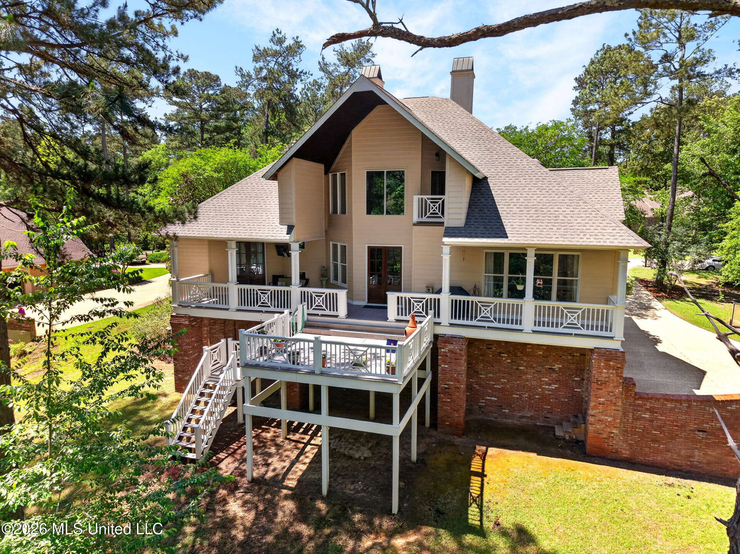 40 Marais Ridge Property Photo 77