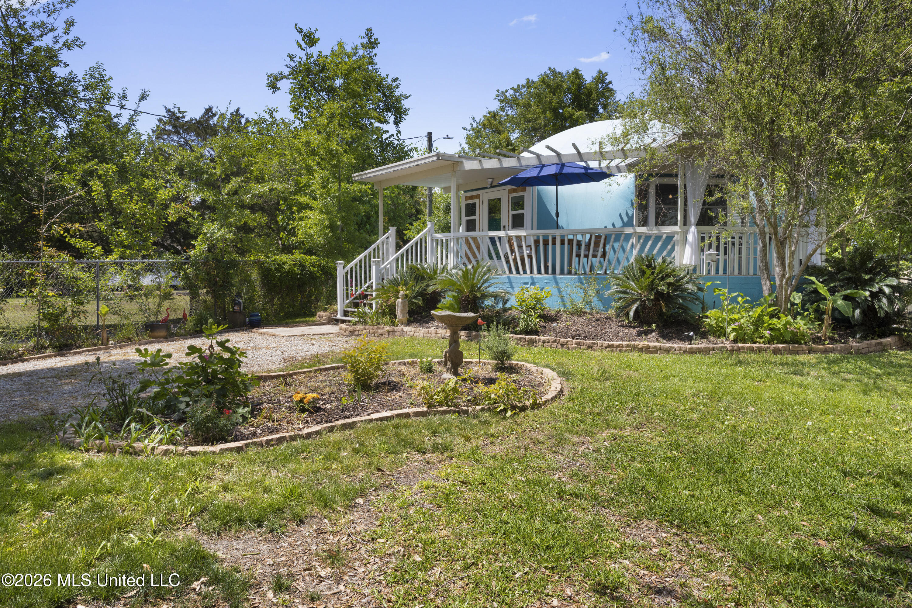 4312 Ford Street Property Photo 4