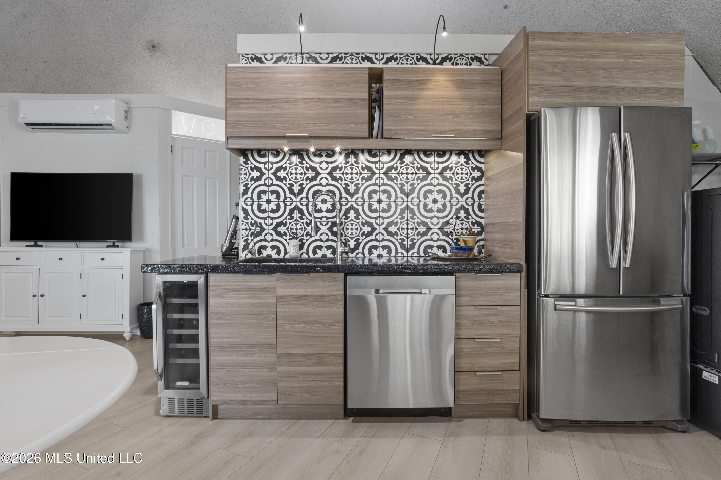 4312 Ford Street Property Photo 15