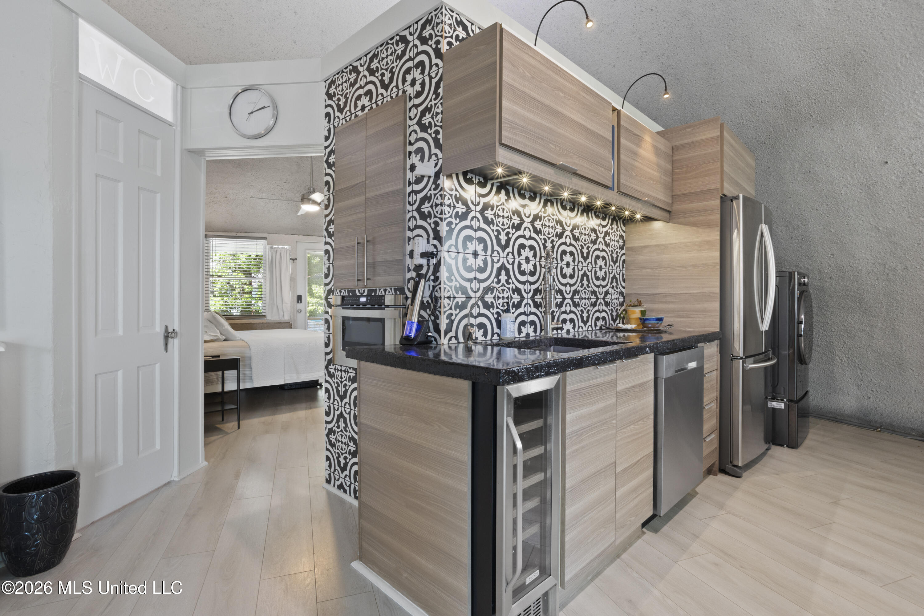4312 Ford Street Property Photo 20
