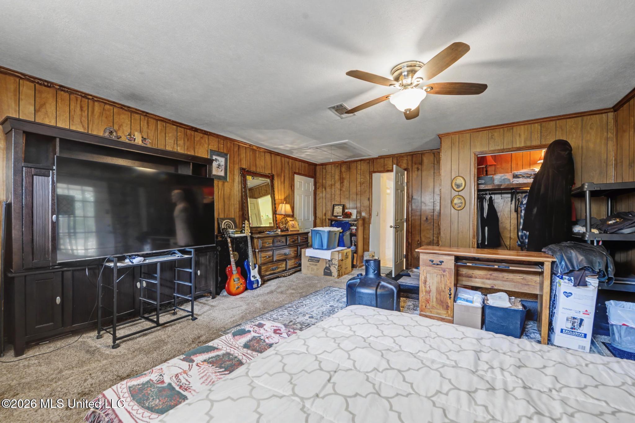 332 Eastview Drive Property Photo 17
