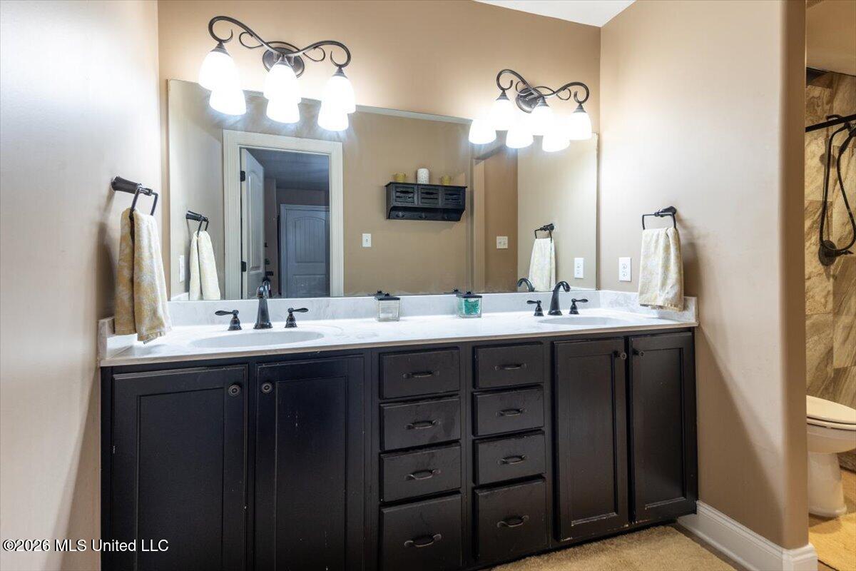 5345 E Pointe Drive Property Photo 34