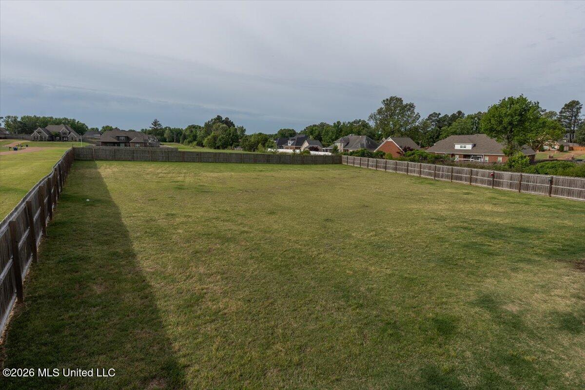 5345 E Pointe Drive Property Photo 41