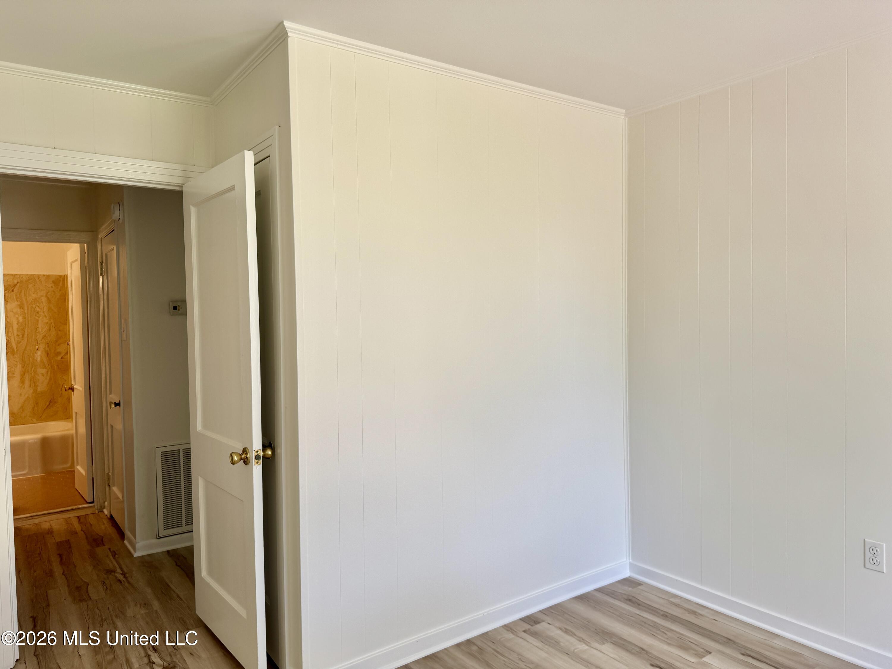 3605 Ridgewood Road Property Photo 18