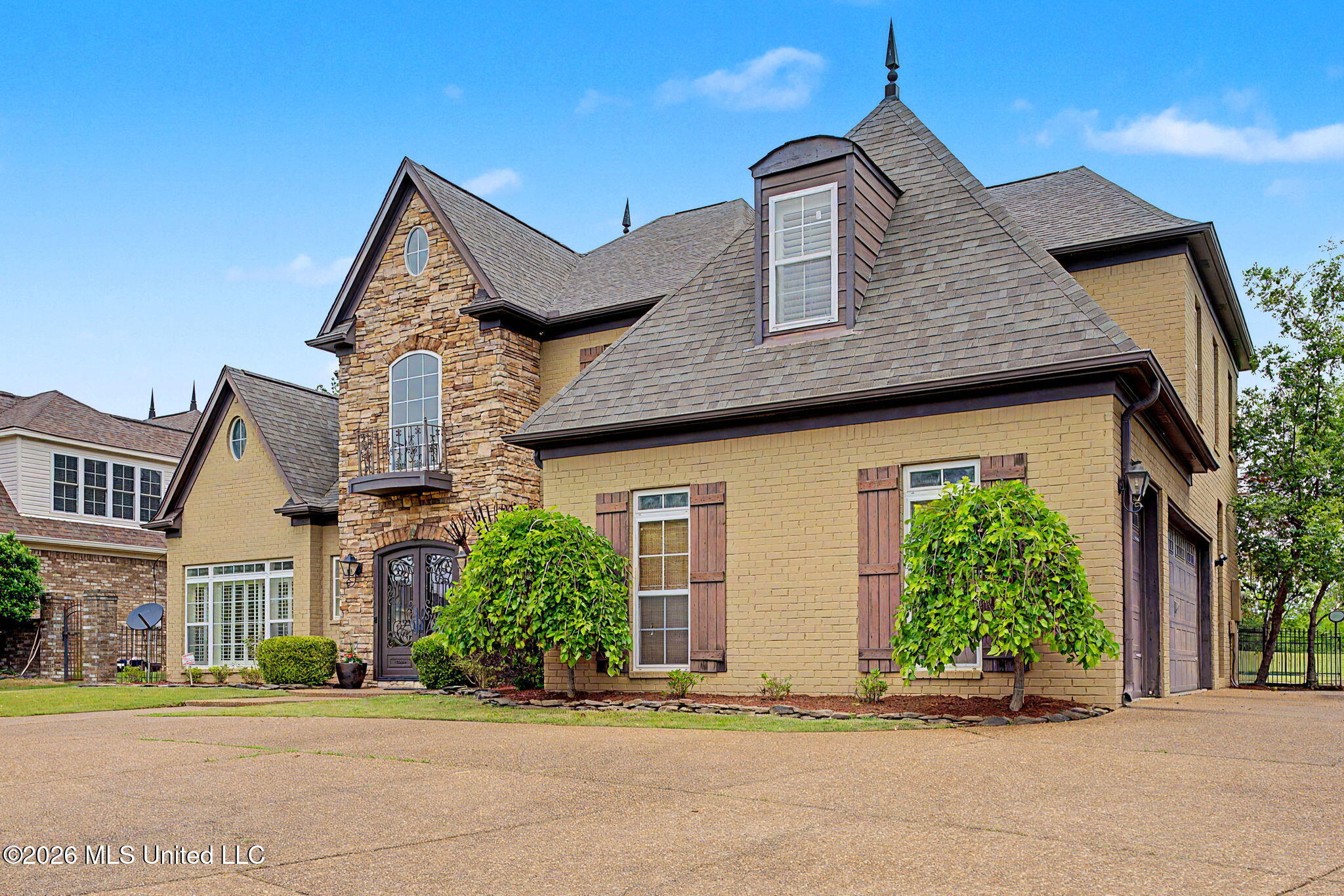 6346 Shenandoah Lane Property Photo 4