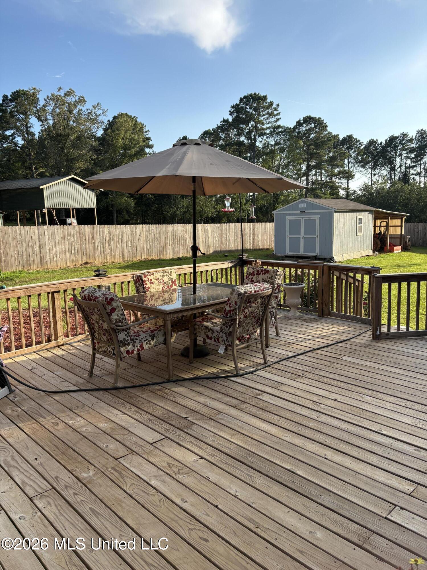 607 Brooks Avenue Property Photo 16