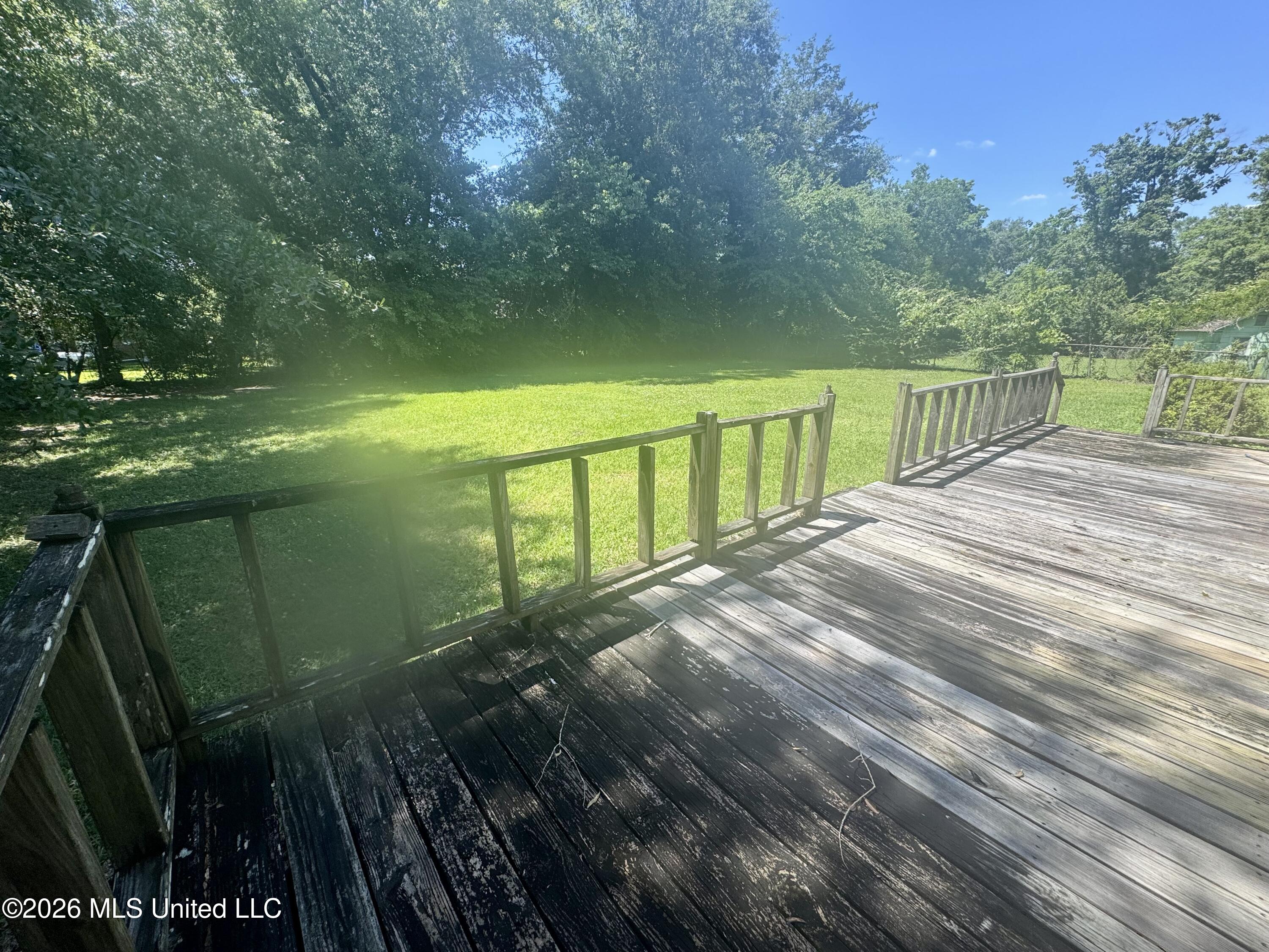 208 11th Street Property Photo 13