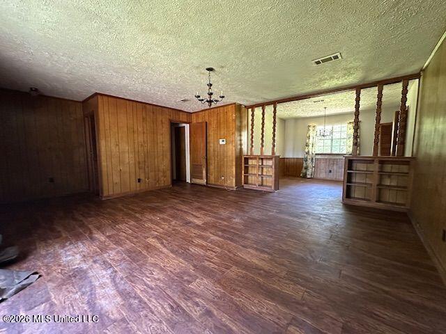 4757 Old Lake Road Property Photo 5