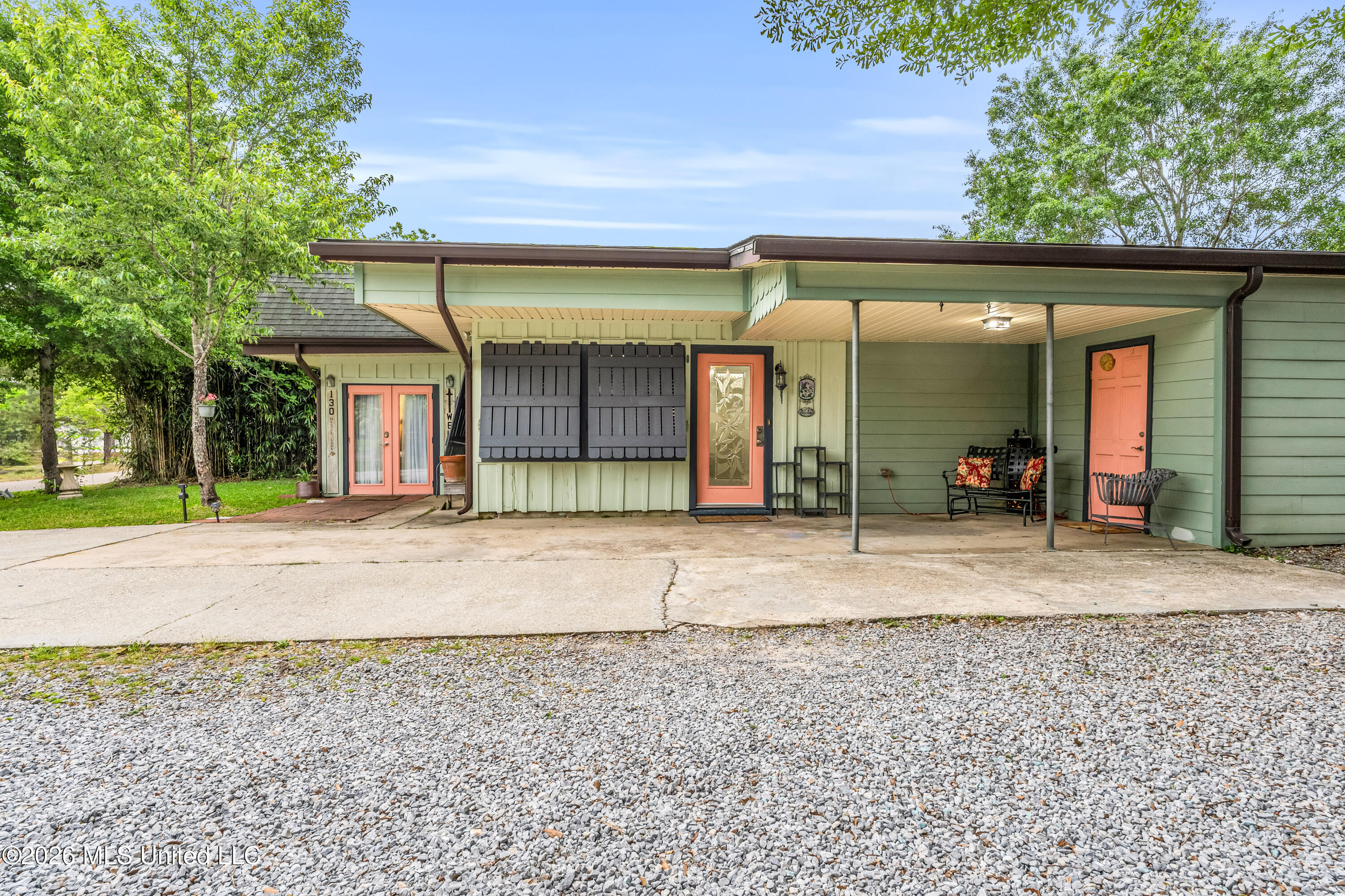130 Melody Lane Property Photo 2