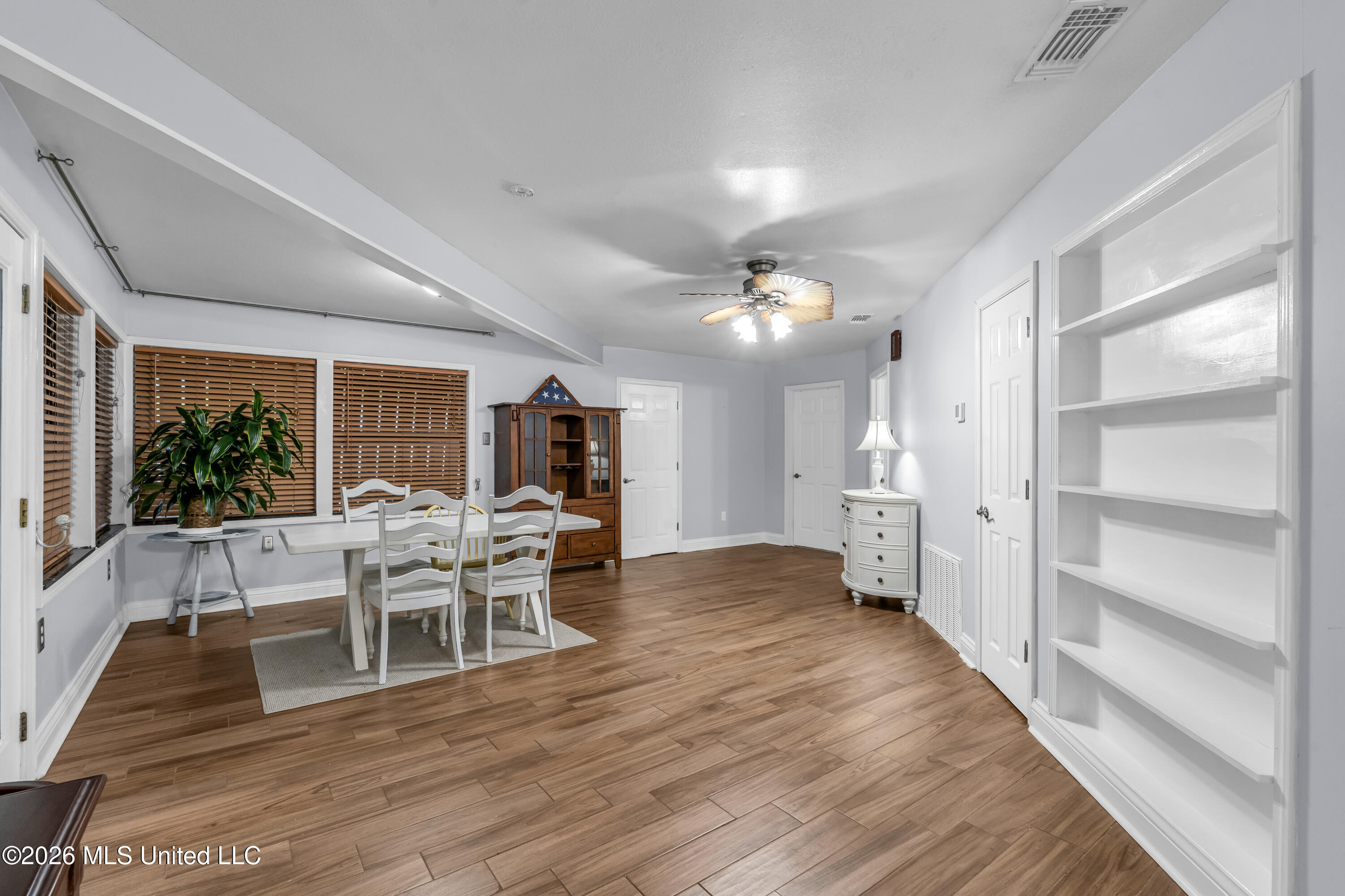 130 Melody Lane Property Photo 3