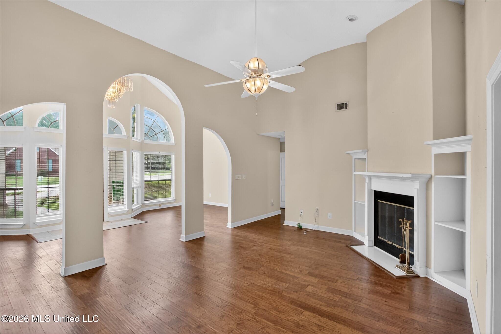 3428 Dijon Avenue Property Photo 4