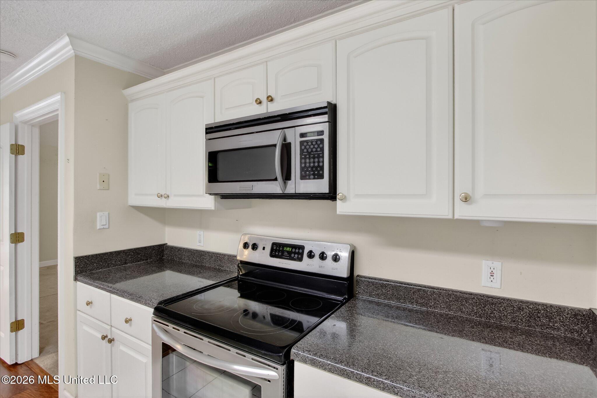3428 Dijon Avenue Property Photo 13