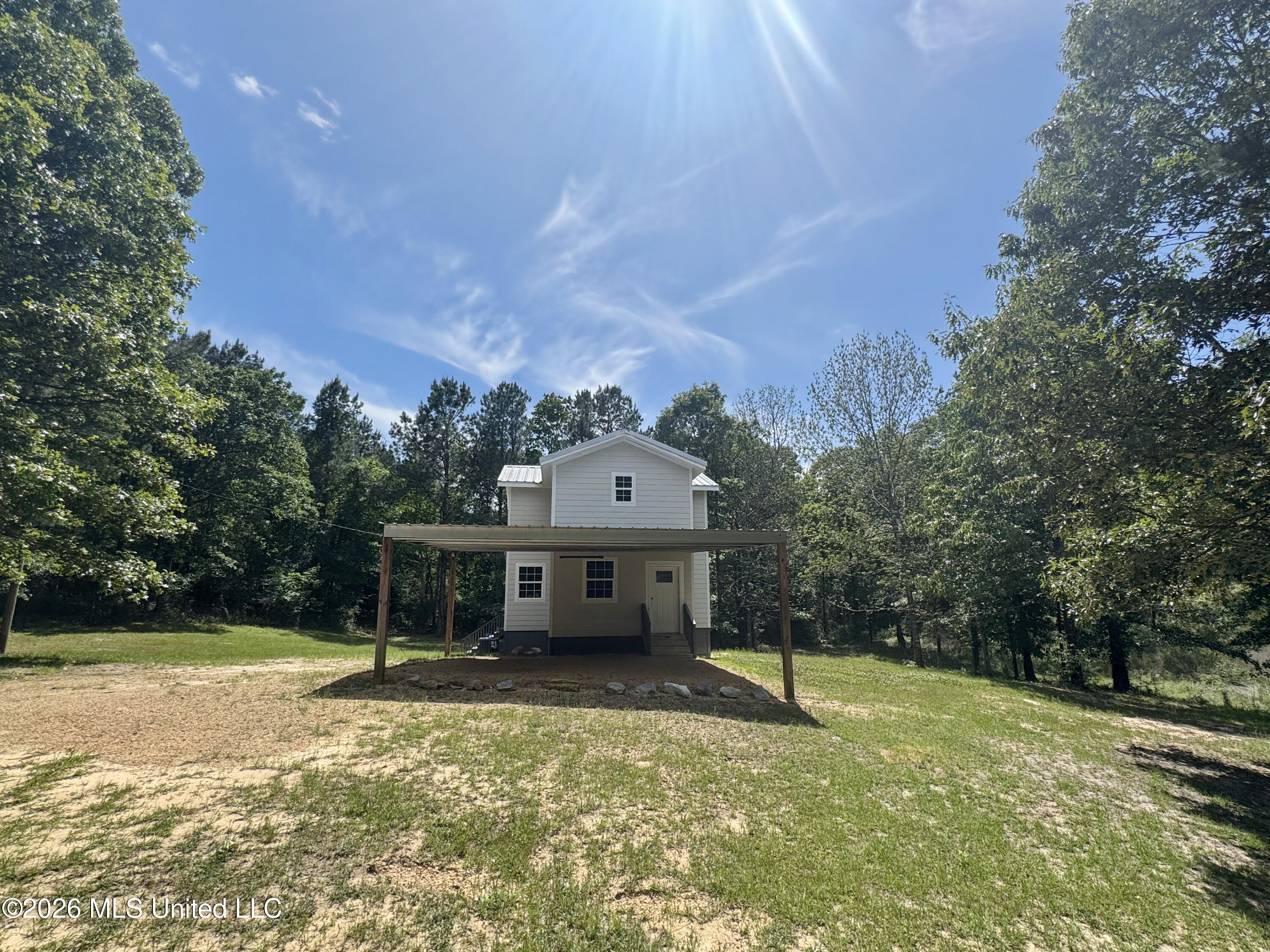 1108 Sherwood Drive Property Photo 1