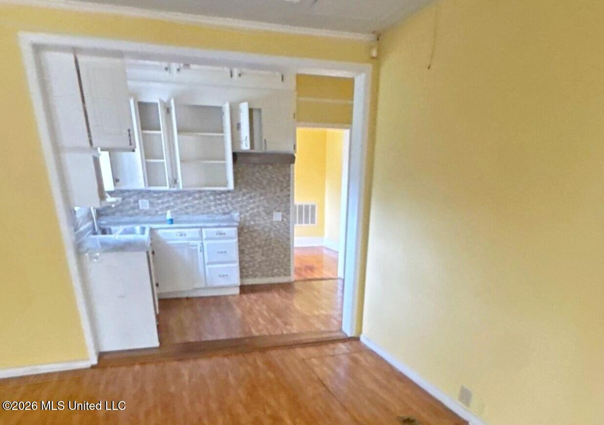 1022 Markham Street Property Photo 2
