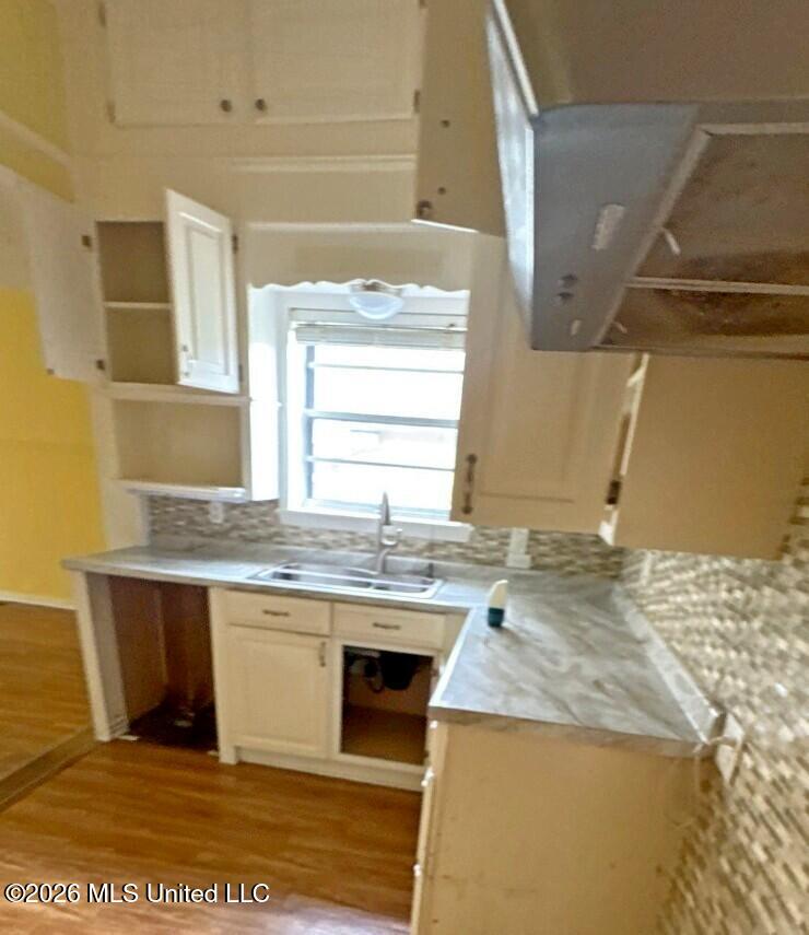 1022 Markham Street Property Photo 3
