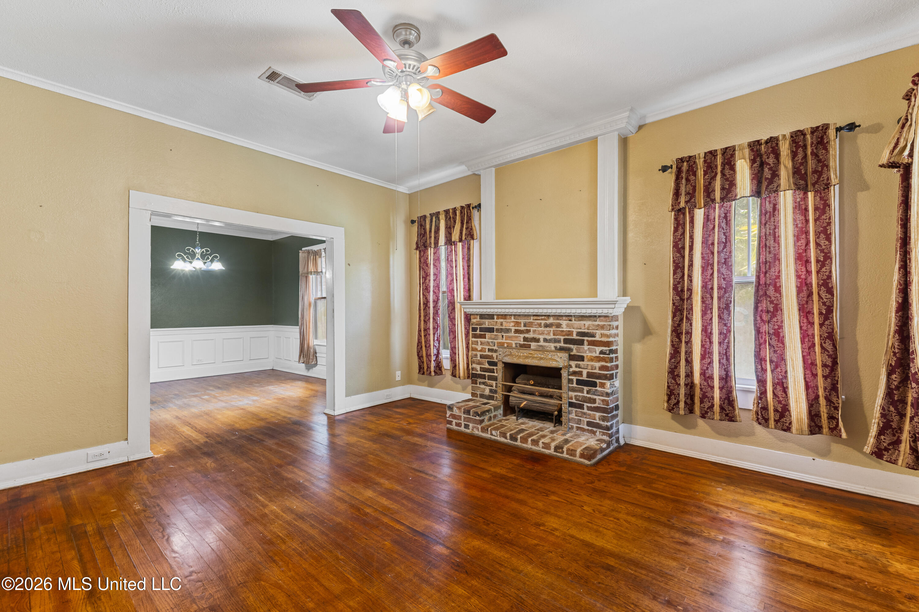 204 5th Avenue Property Photo 10