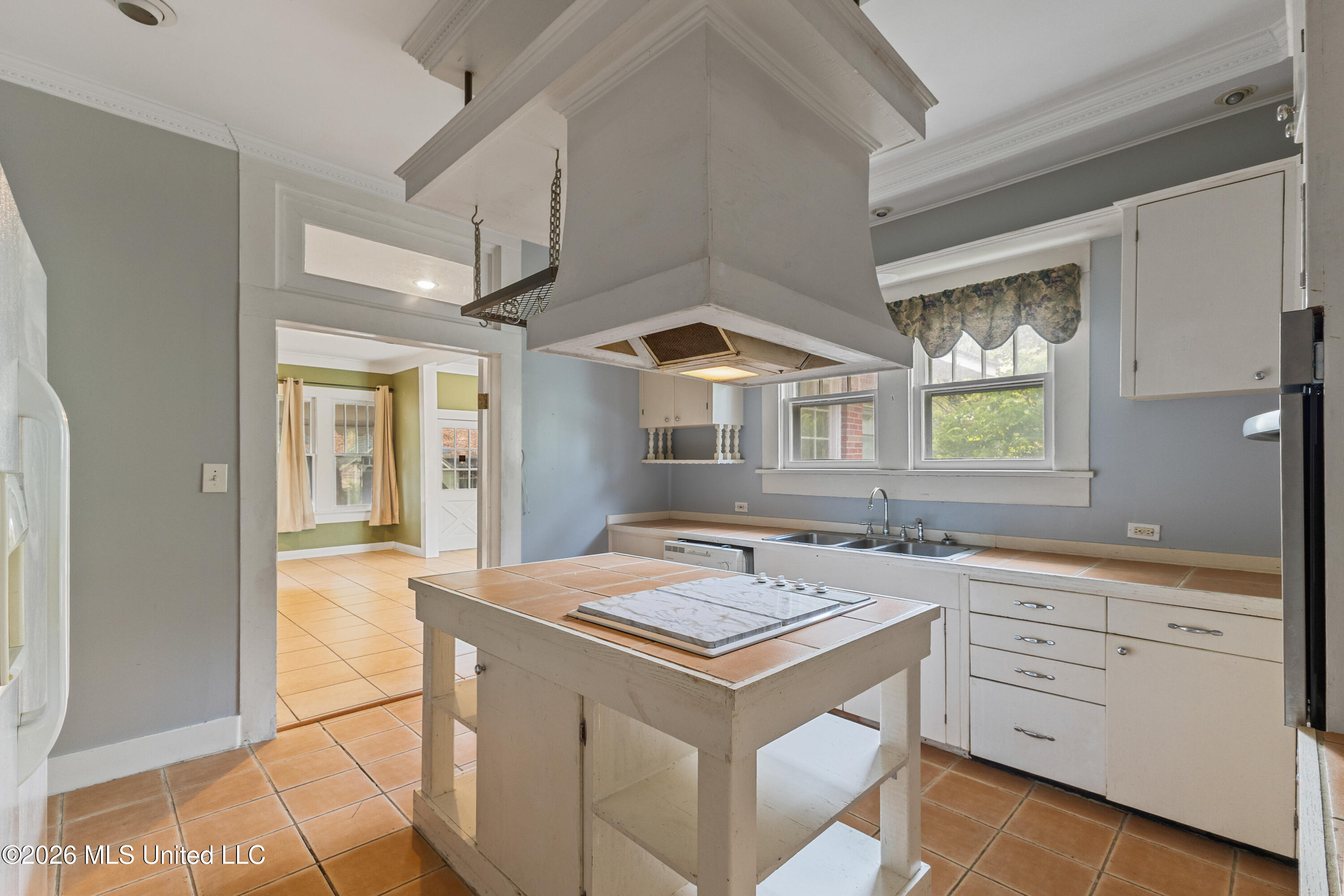 204 5th Avenue Property Photo 17