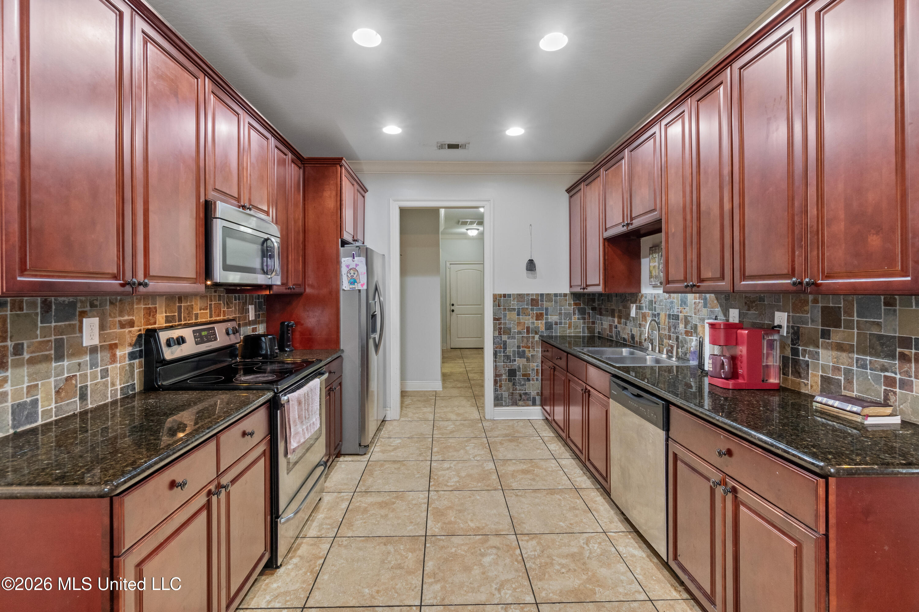 59 Lamplighter Lane Property Photo 11
