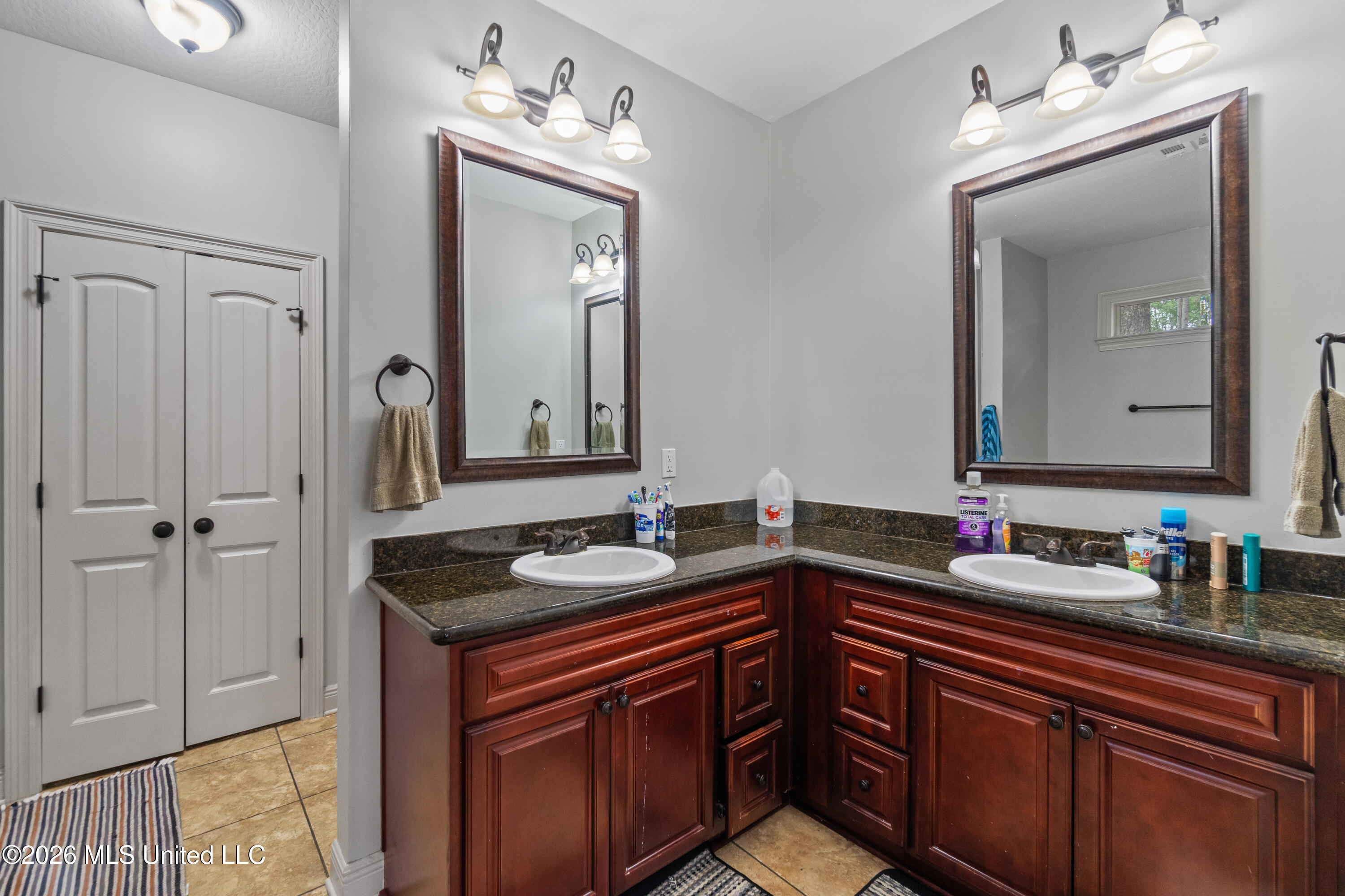 59 Lamplighter Lane Property Photo 17